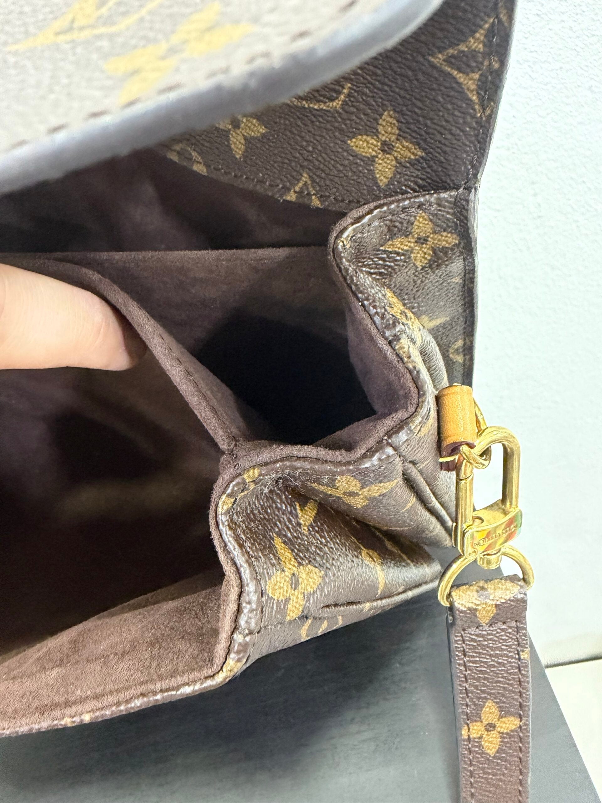 Louis Vuitton Metis Pochette