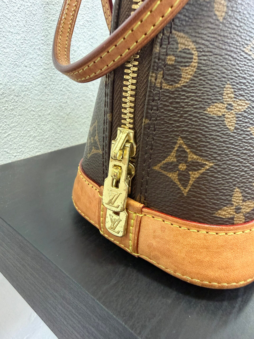 Louis Vuitton Alma BB monogram