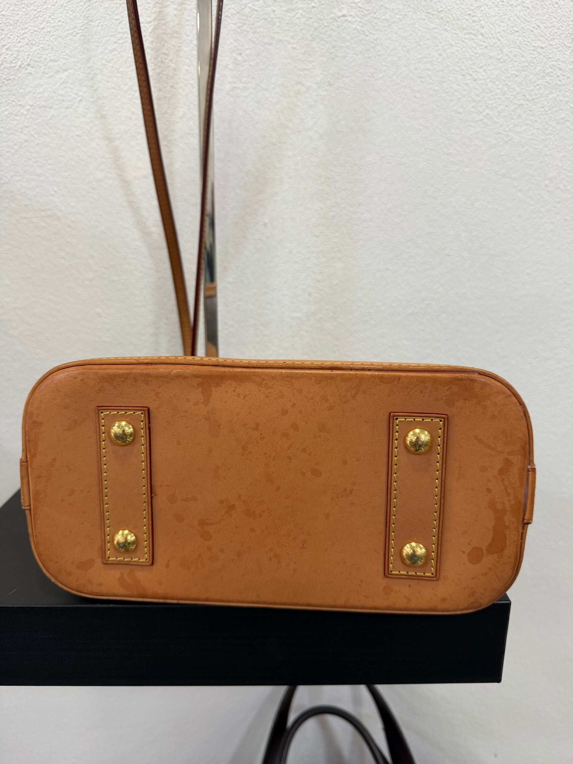Louis Vuitton Alma BB monogram