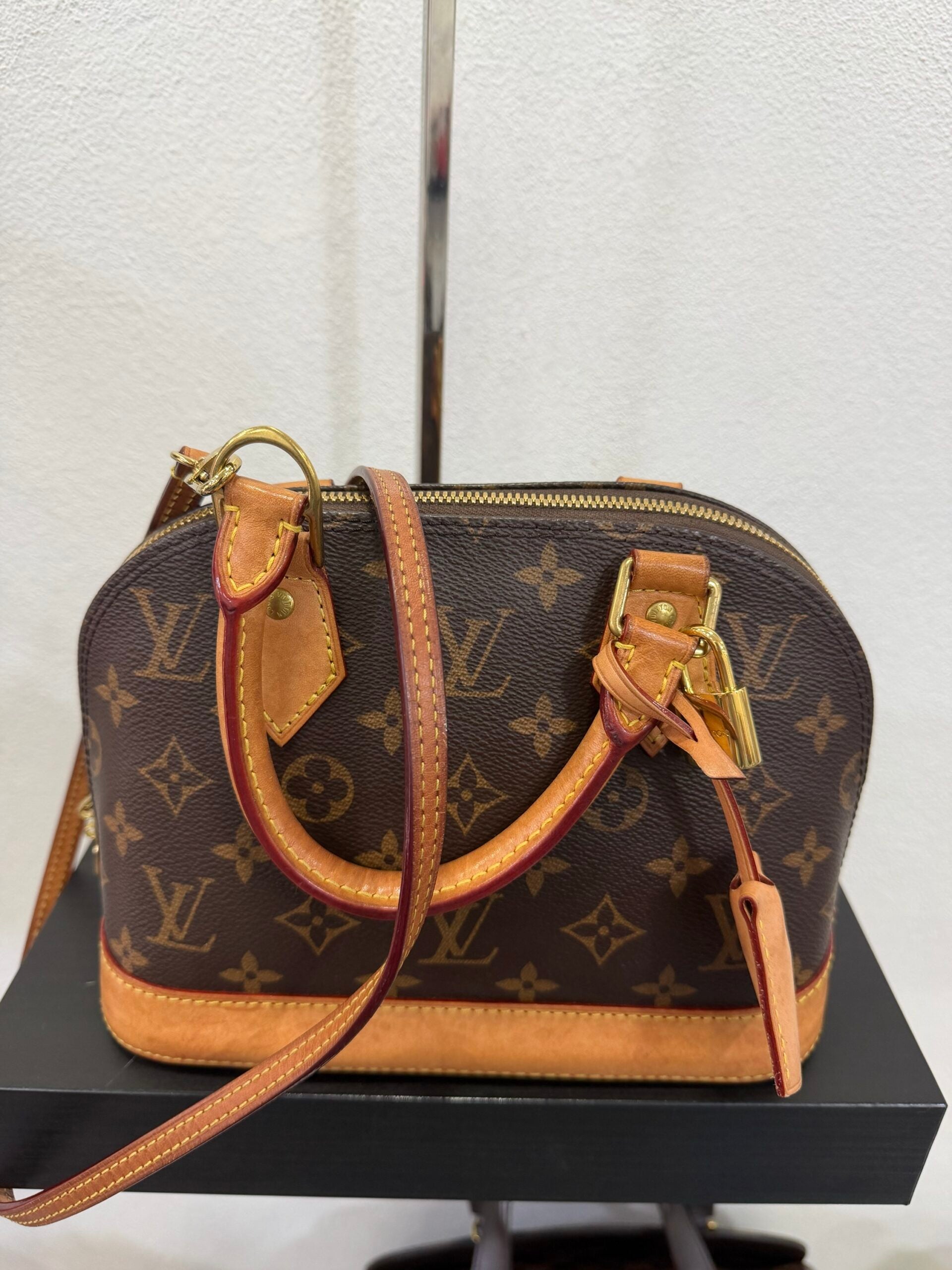 Louis Vuitton Alma BB monogram