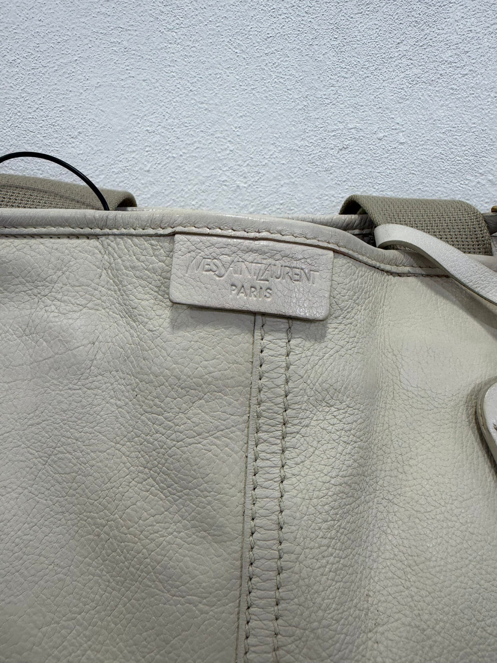 Yves Saint Laurent Tote bag Pelle Bianca