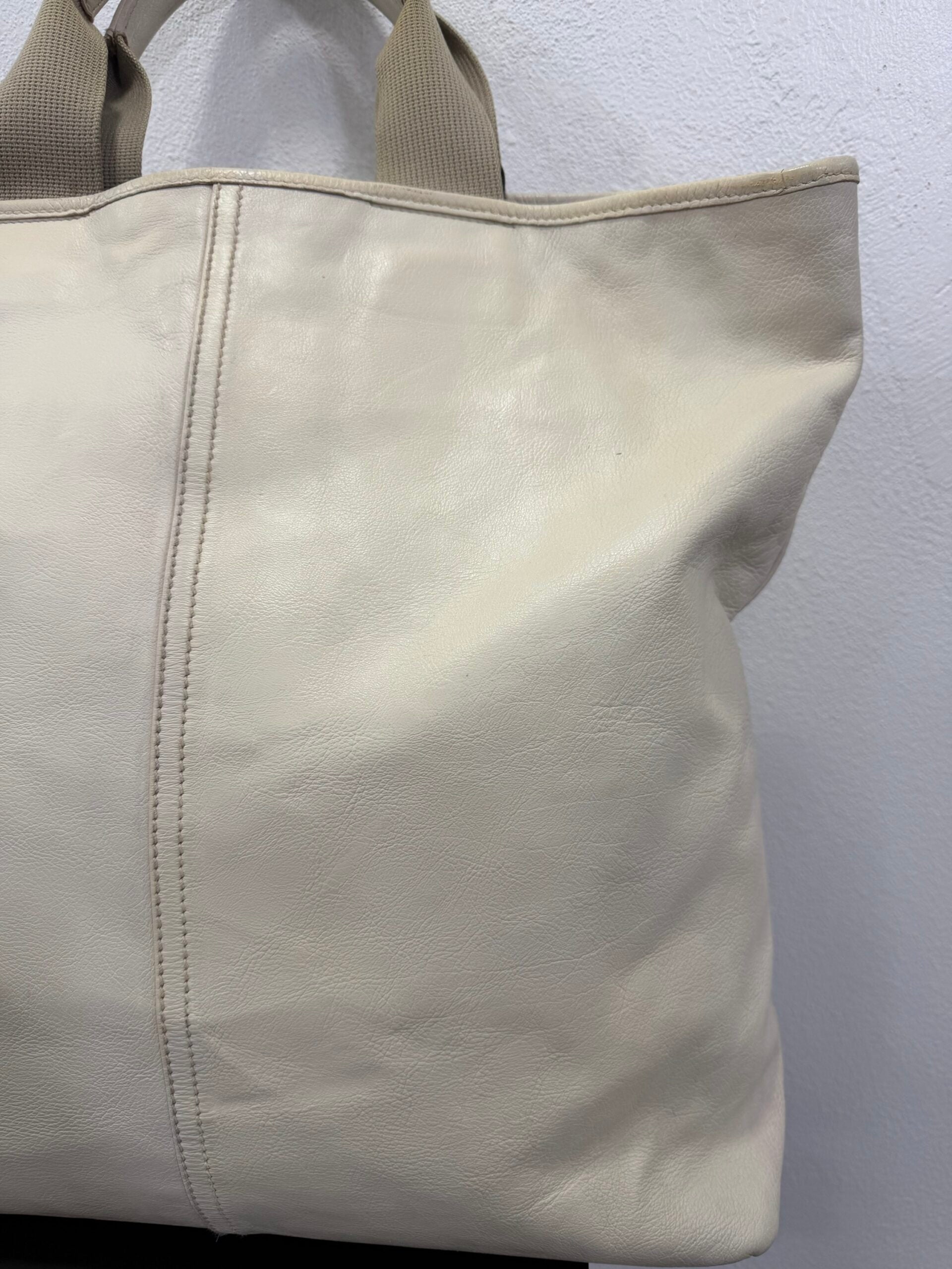 Yves Saint Laurent Tote bag Pelle Bianca