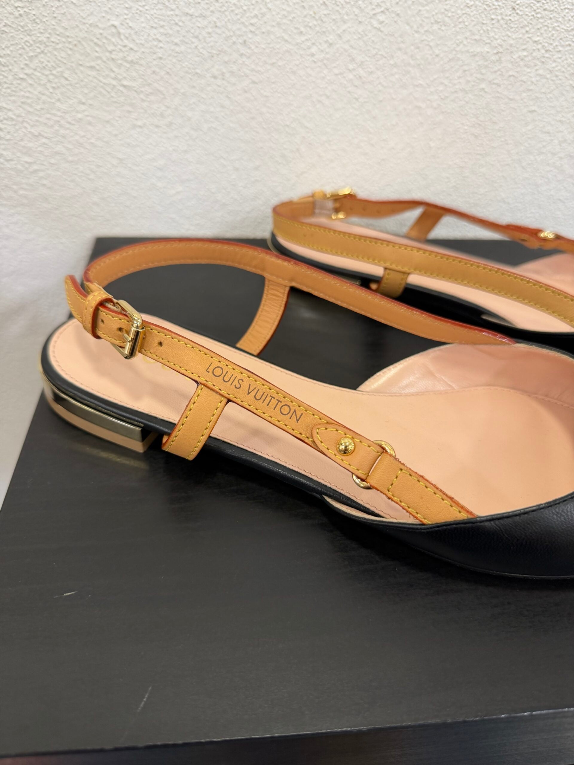 Louis Vuitton Ballerine Ouvert Blossom