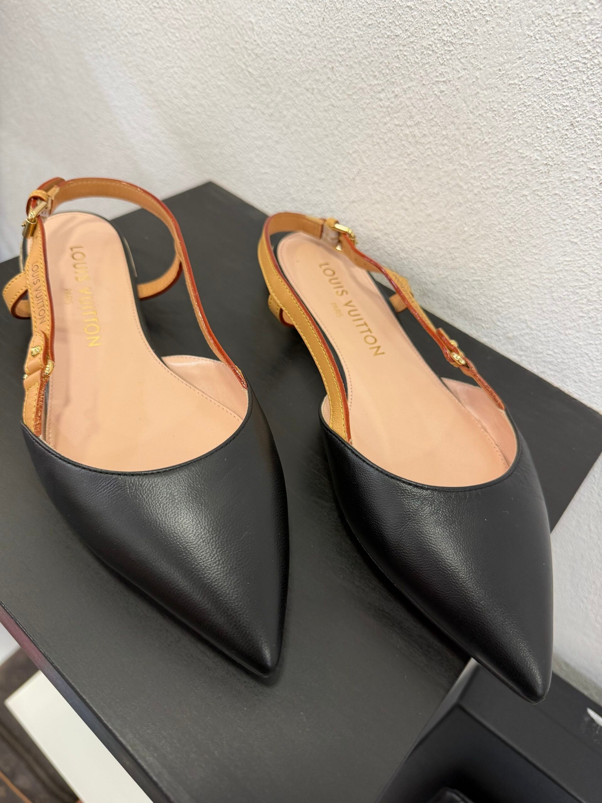 Louis Vuitton Ballerine Ouvert Blossom