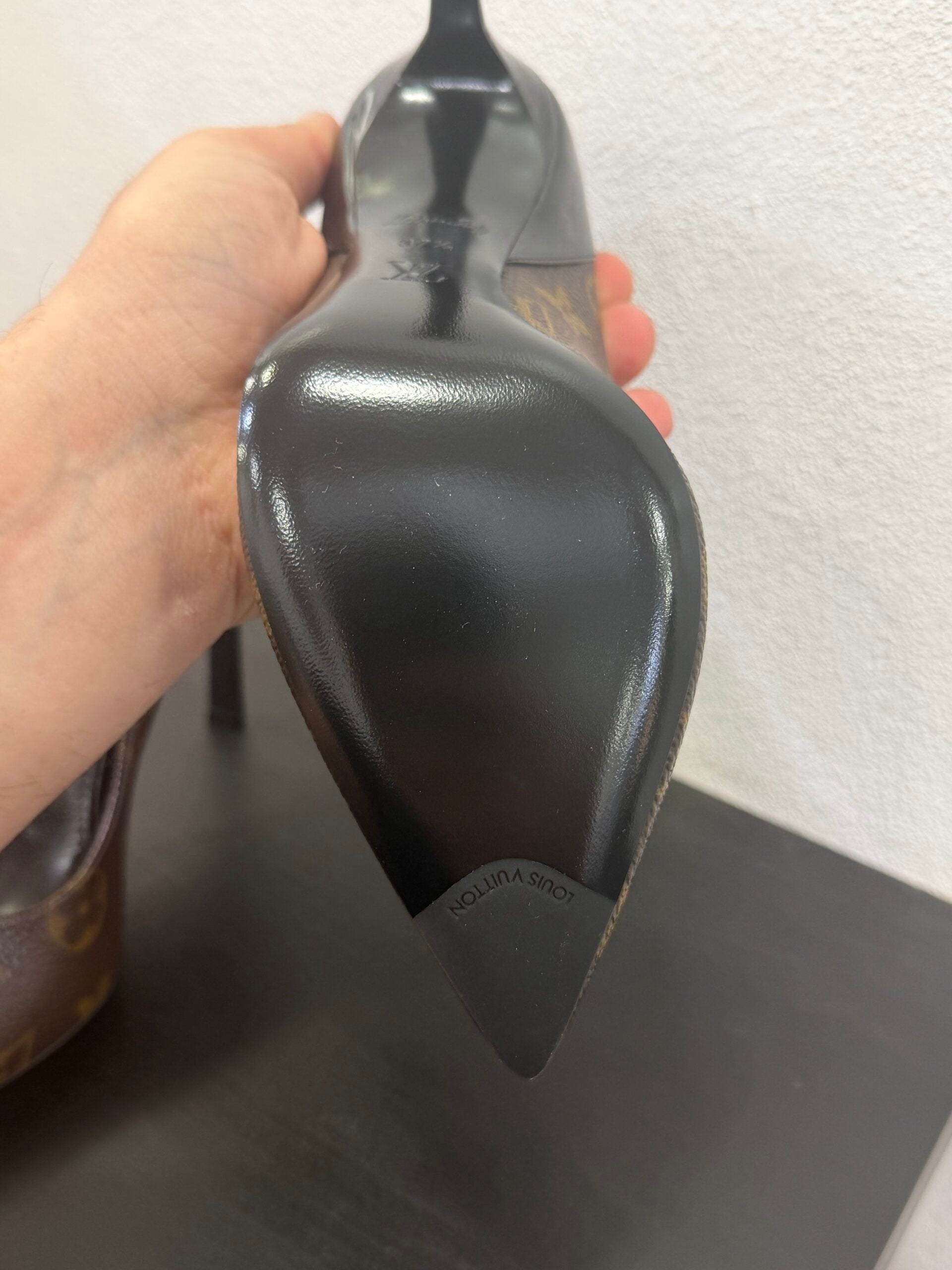 Louis Vuitton Décolleté Cherie Pump