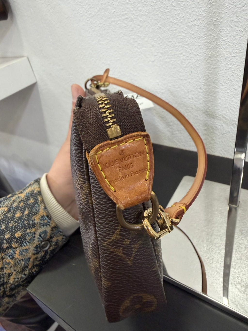 Louis Vuitton Pochette Accessoires Monogram