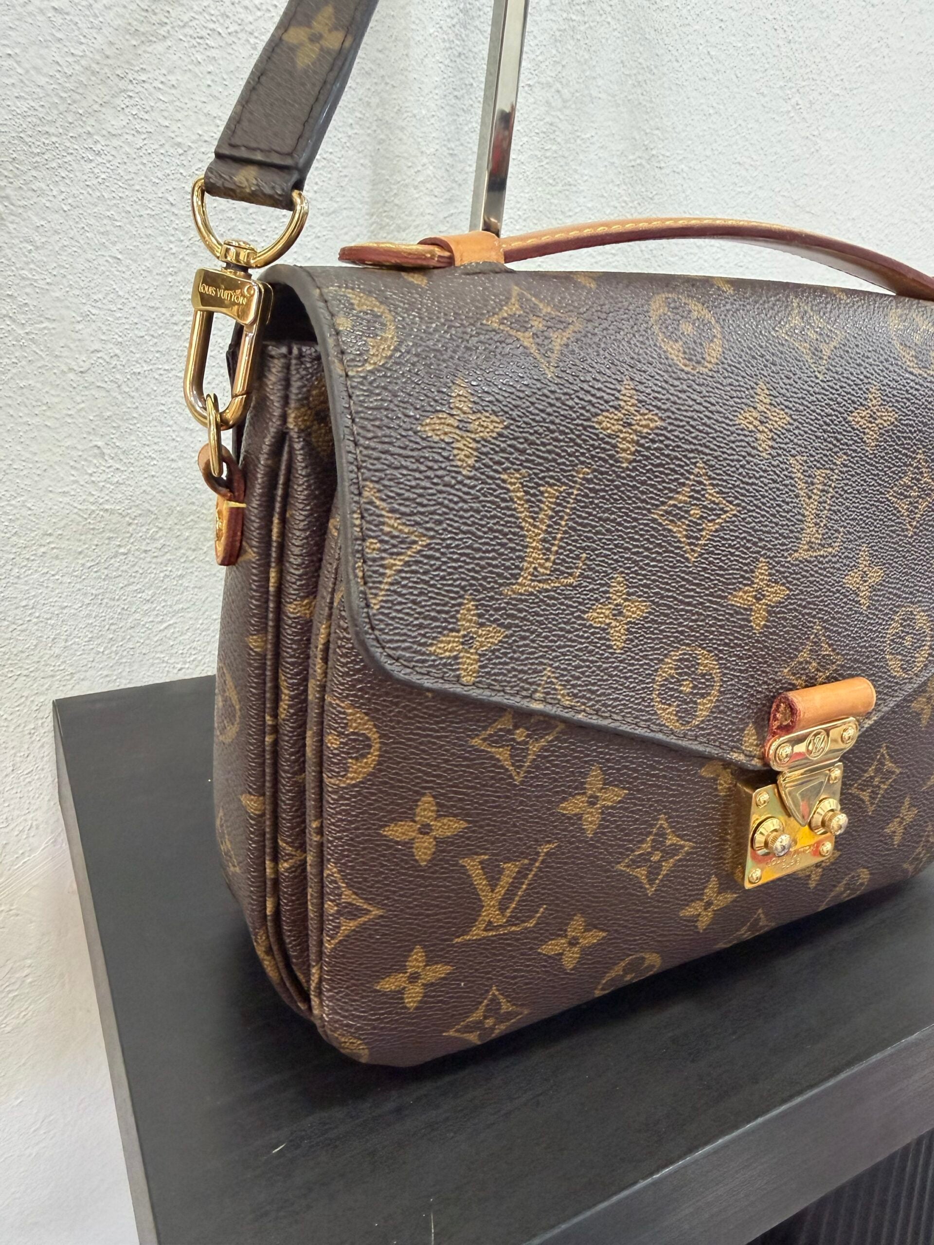Louis Vuitton Metis Monogram