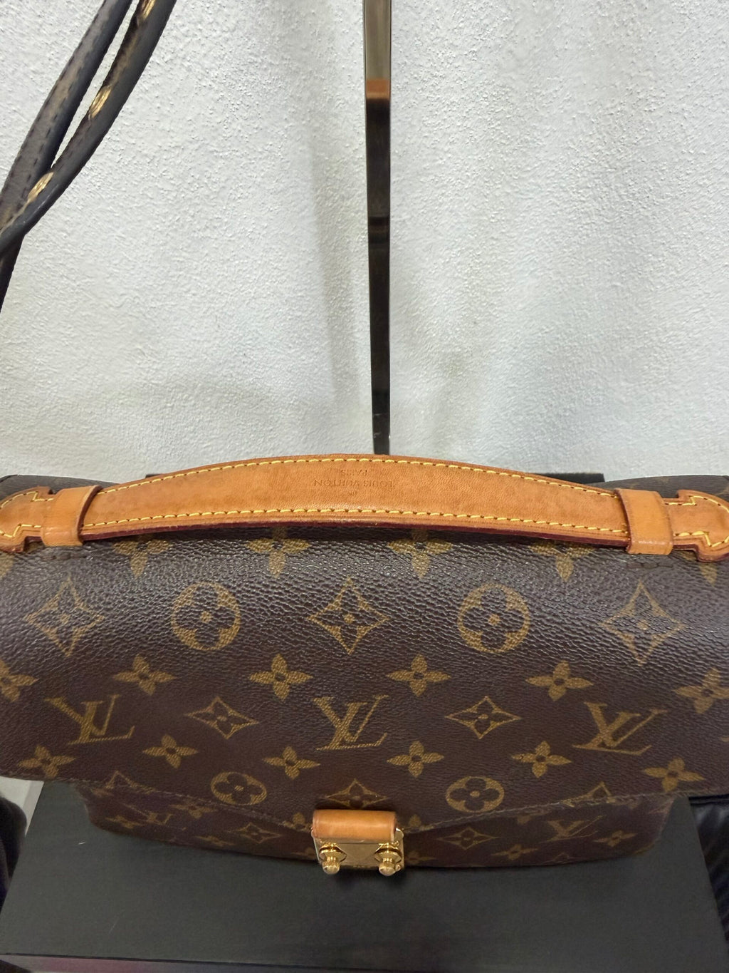 Louis Vuitton Metis Monogram