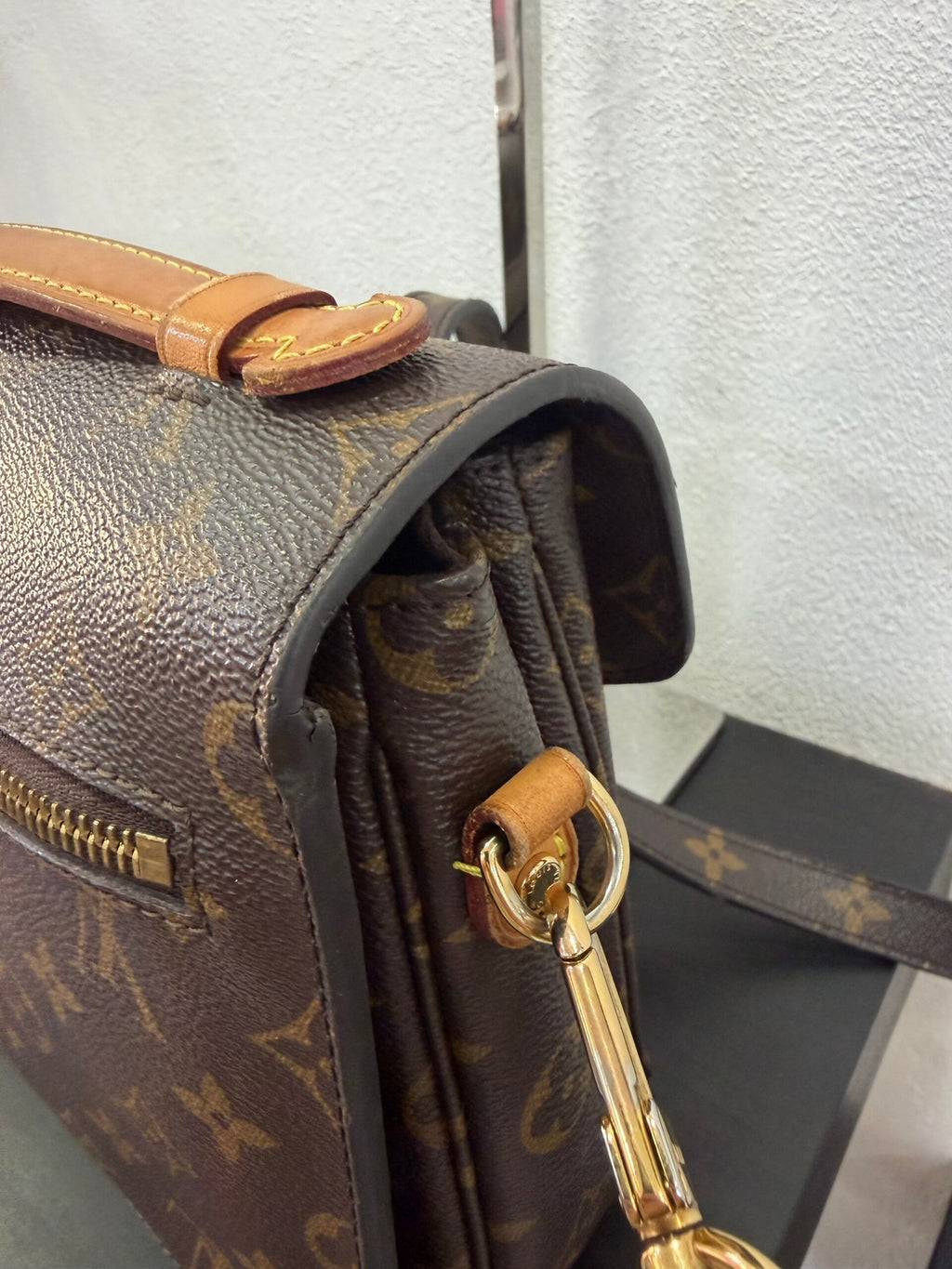 Louis Vuitton Metis Monogram