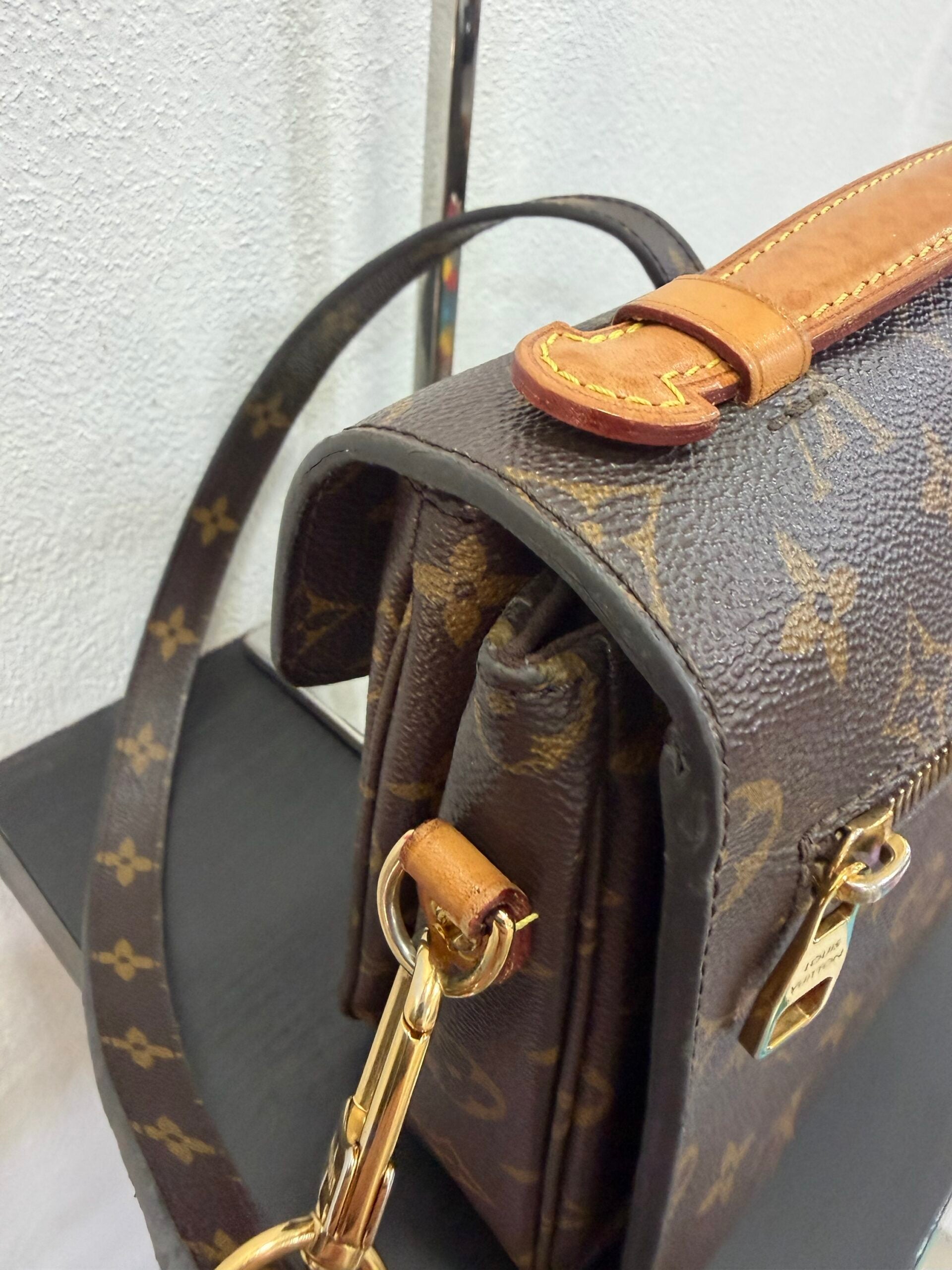Louis Vuitton Metis Monogram