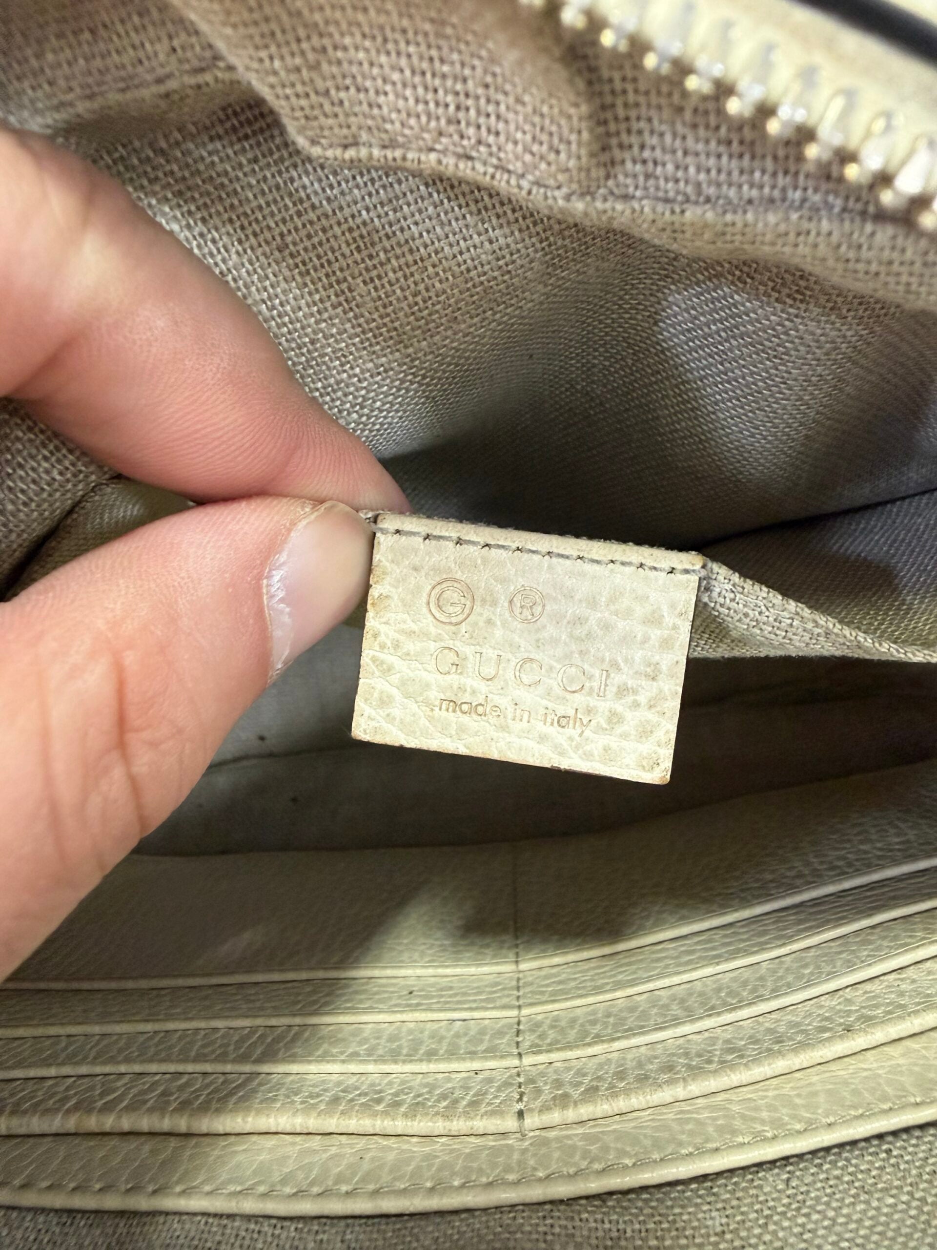Gucci Camera Bag in tela GG supreme
