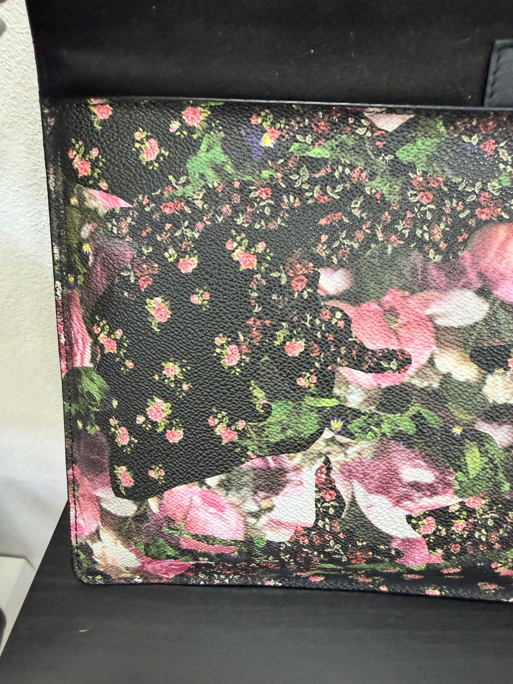 Givenchy pochette floreale