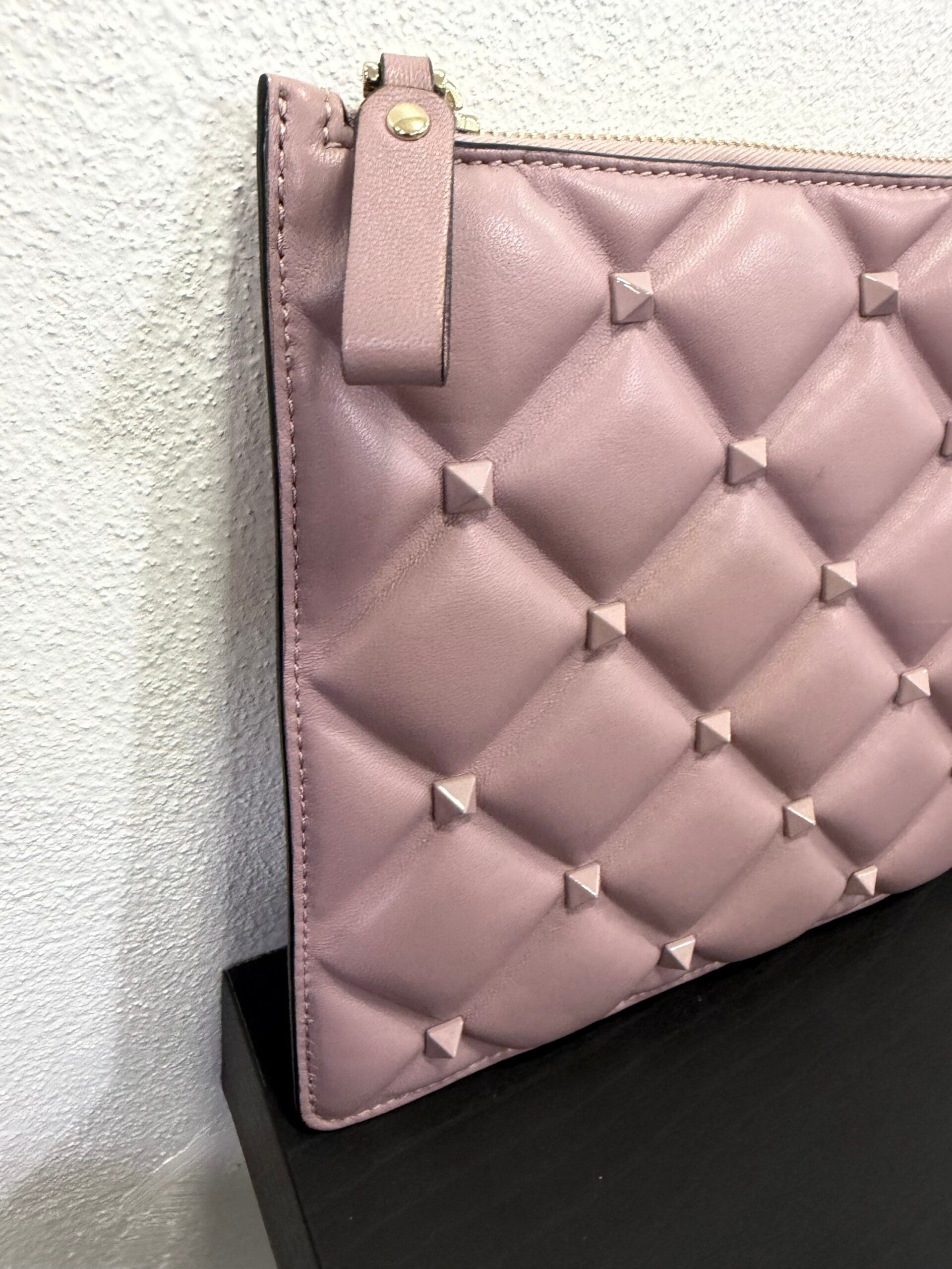 Valentino Garavani Pochette in pelle Spike