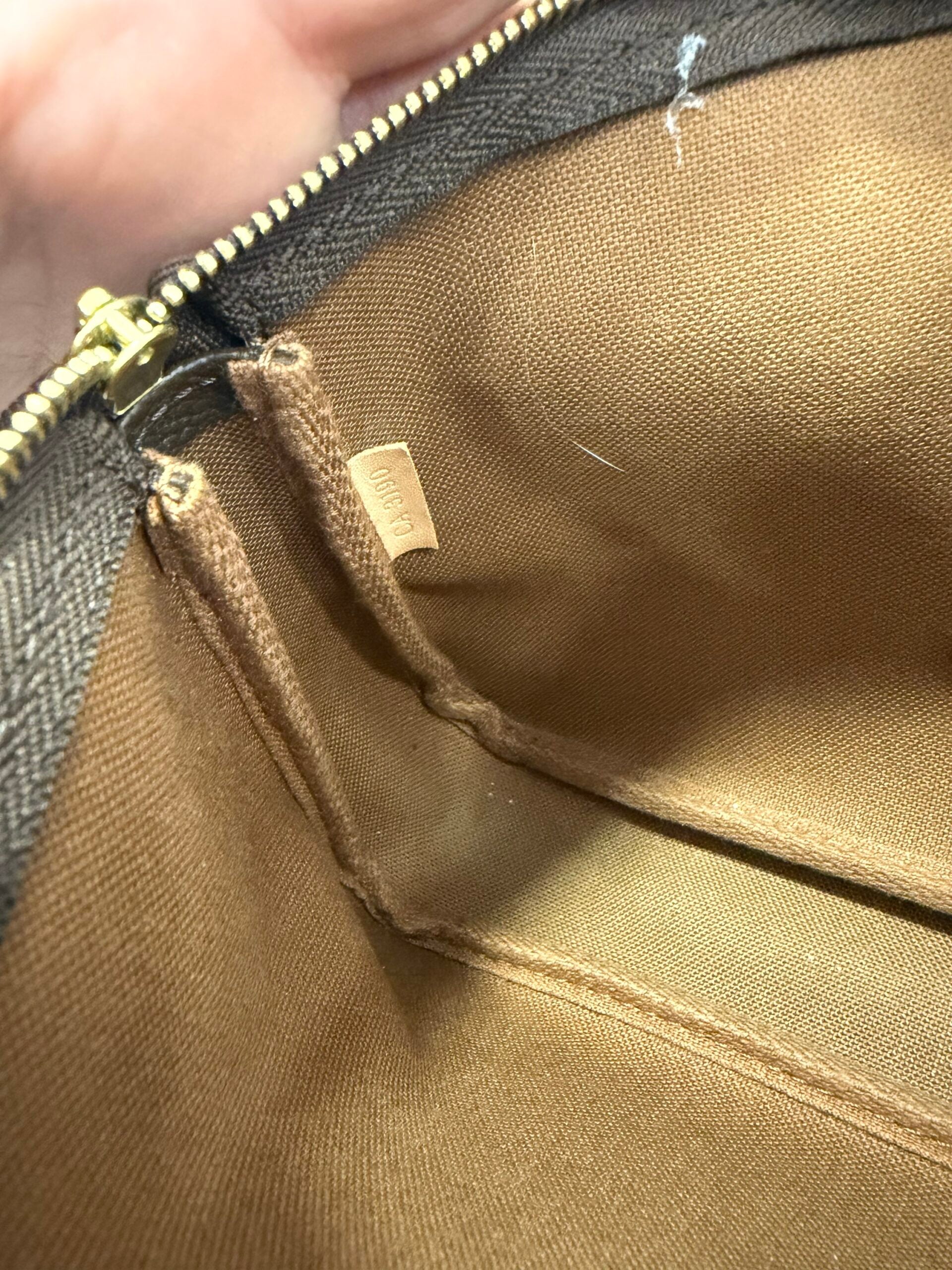 Louis Vuitton Pochette Accessoires