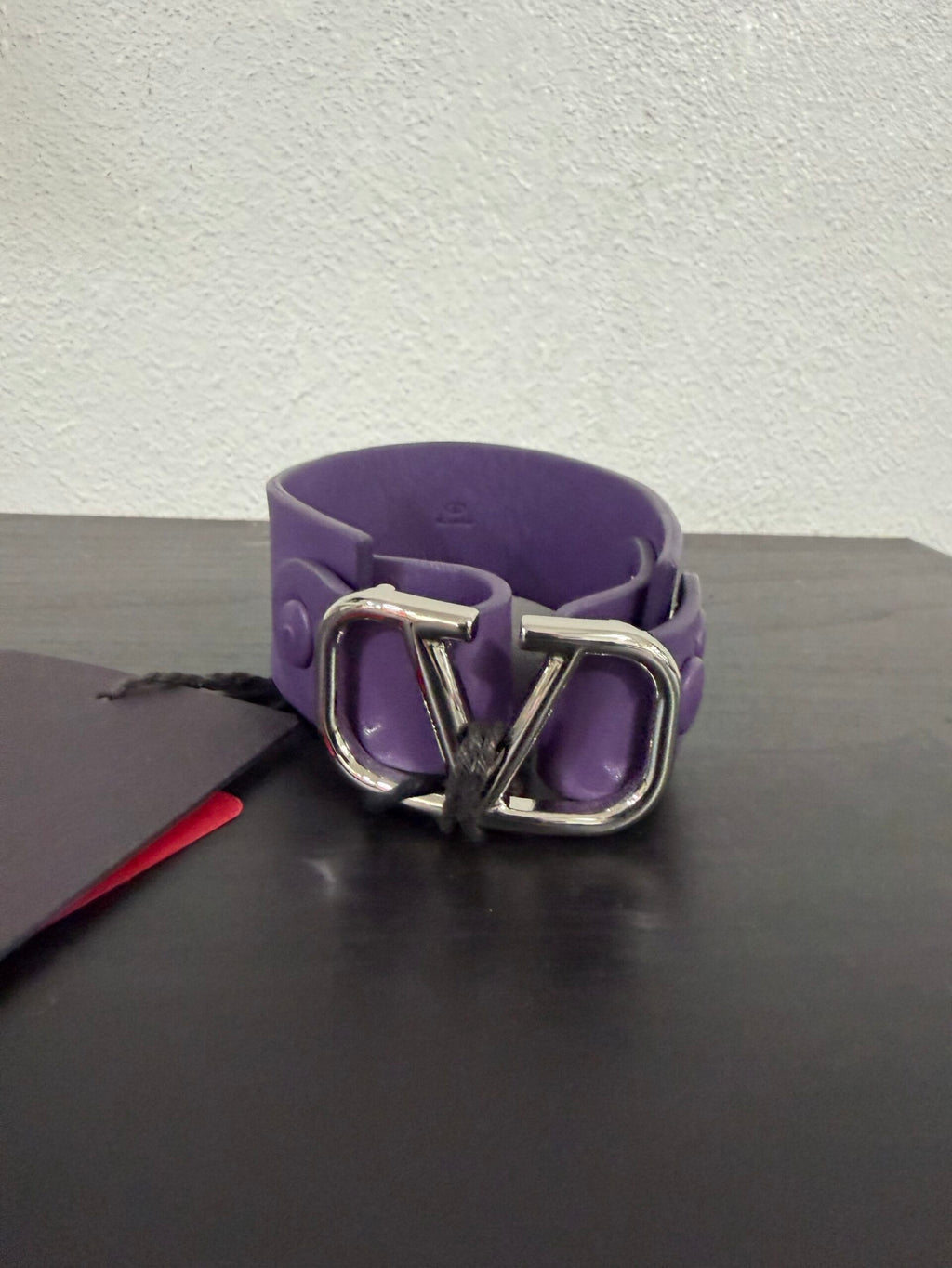 Valentino Garavani Bracciale in pelle V Logo