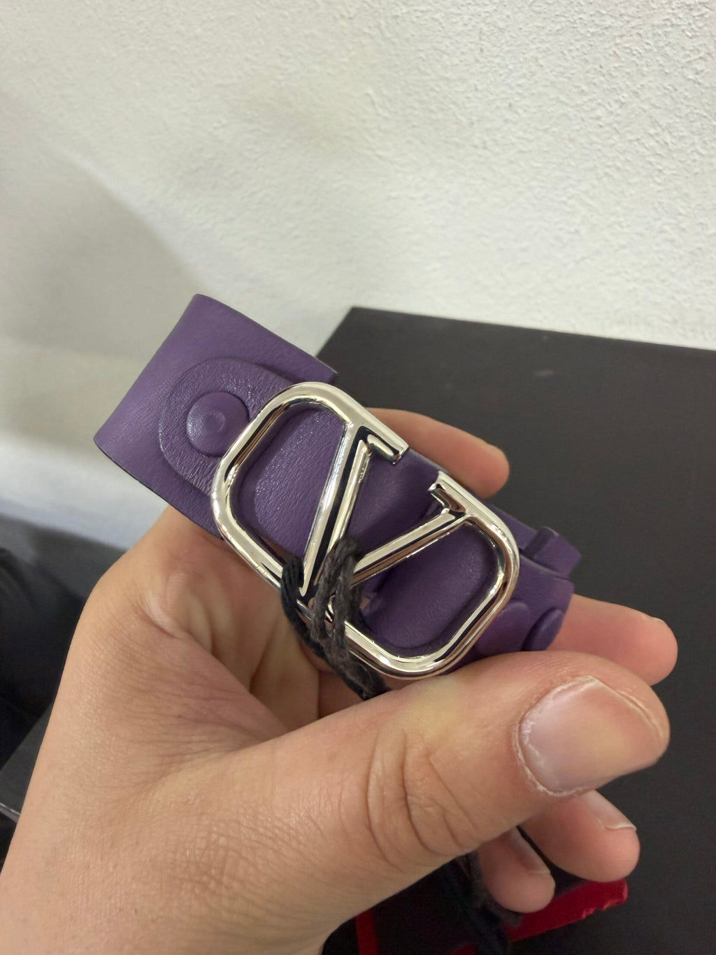 Valentino Garavani Bracciale in pelle V Logo