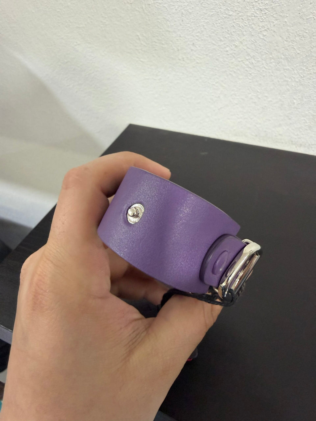 Valentino Garavani Bracciale in pelle V Logo