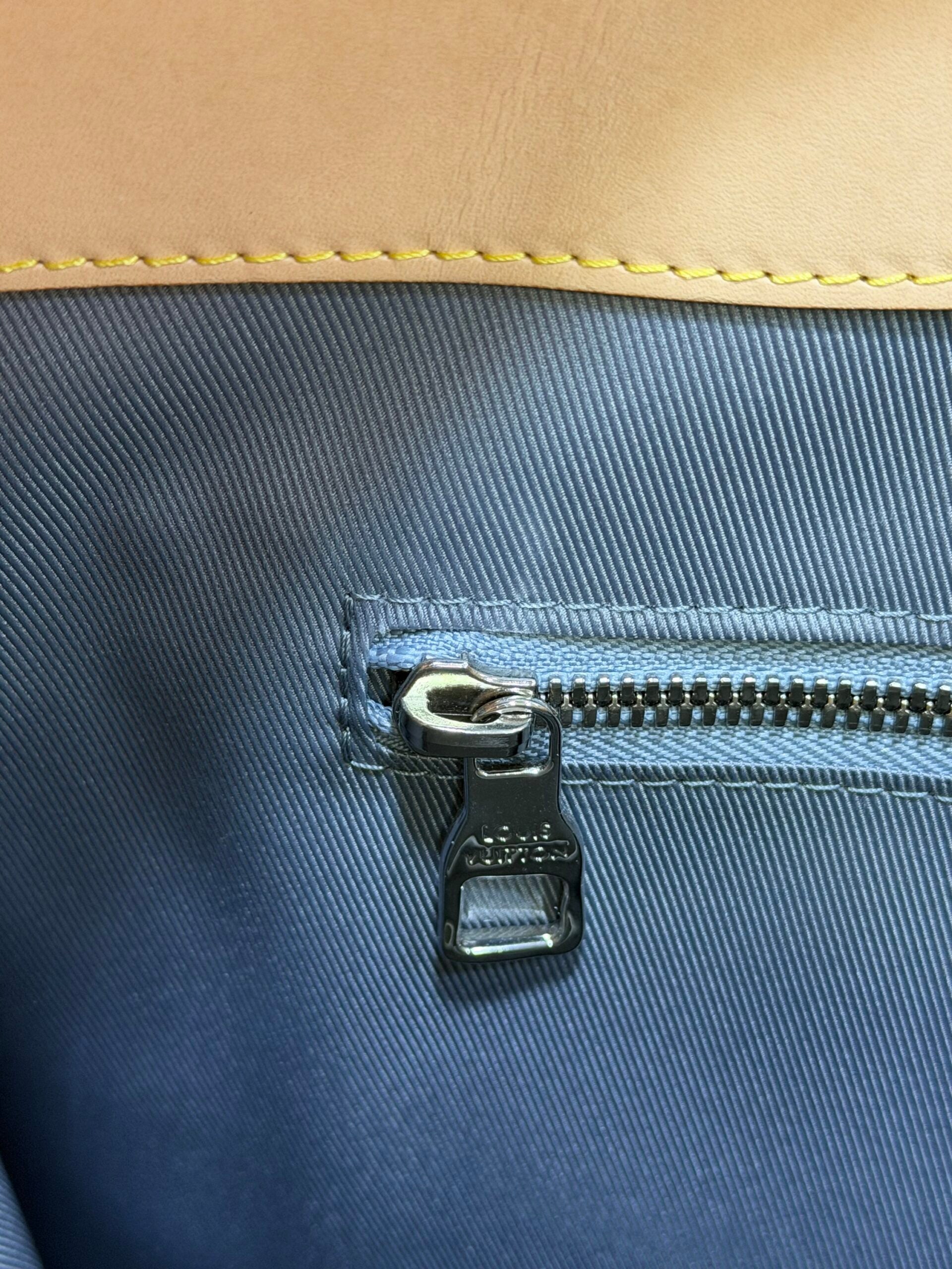 Louis Vuitton Sac Plat X Virgil Abloh