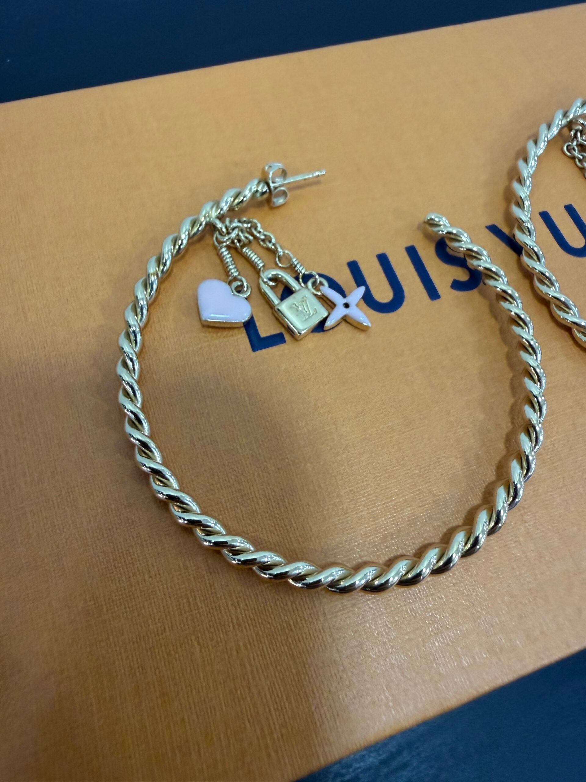 Louis Vuitton Orecchini a cerchio Sweet Monogram