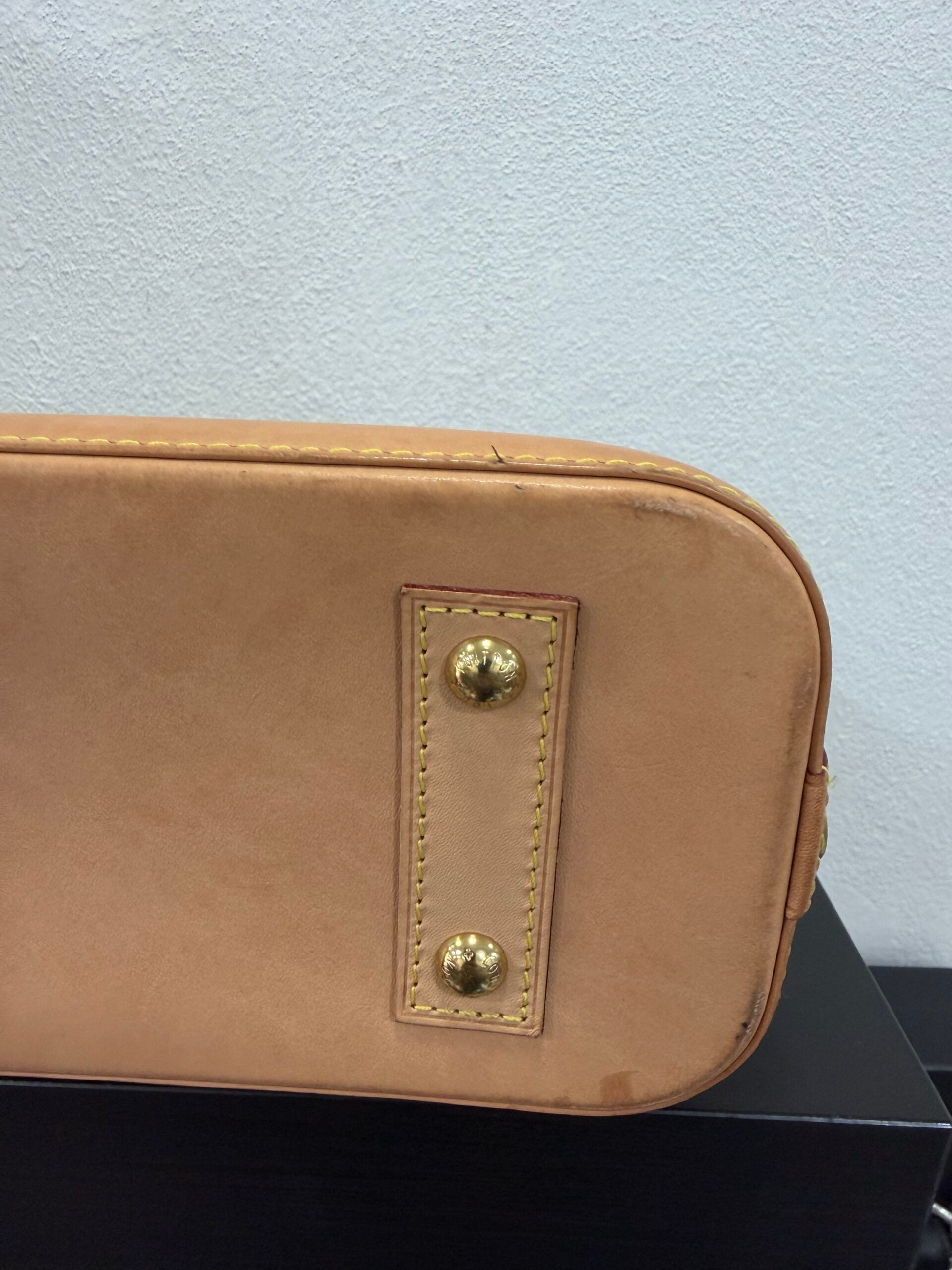 Louis Vuitton Alma BB Monogram