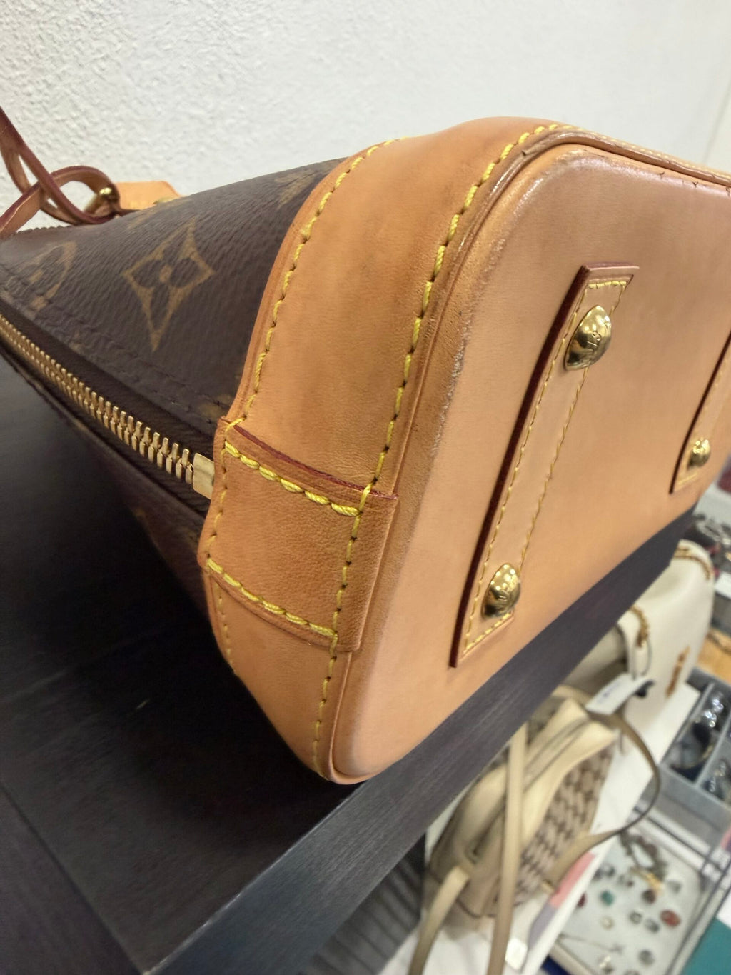 Louis Vuitton Alma BB Monogram