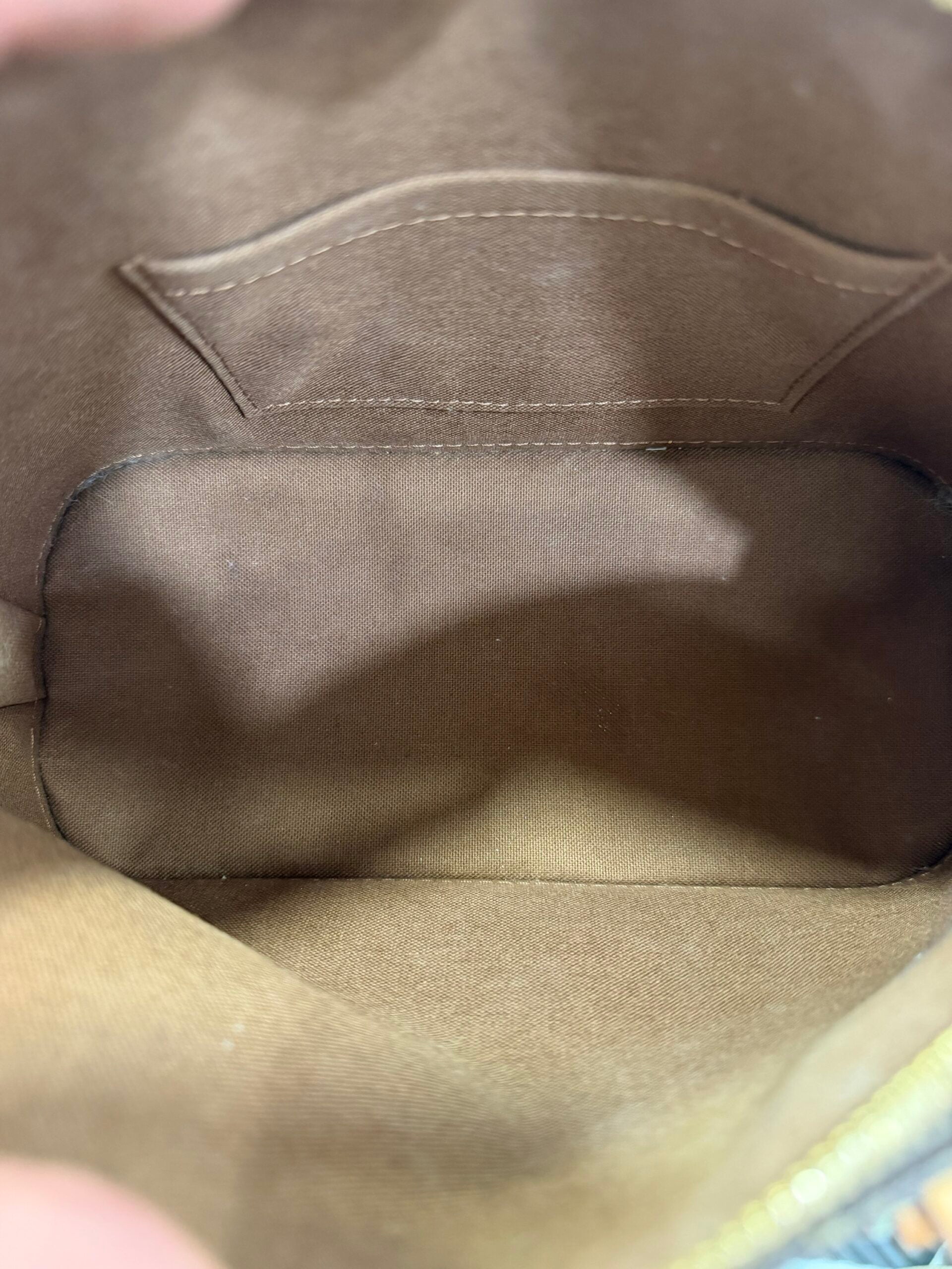 Louis Vuitton Alma BB Monogram
