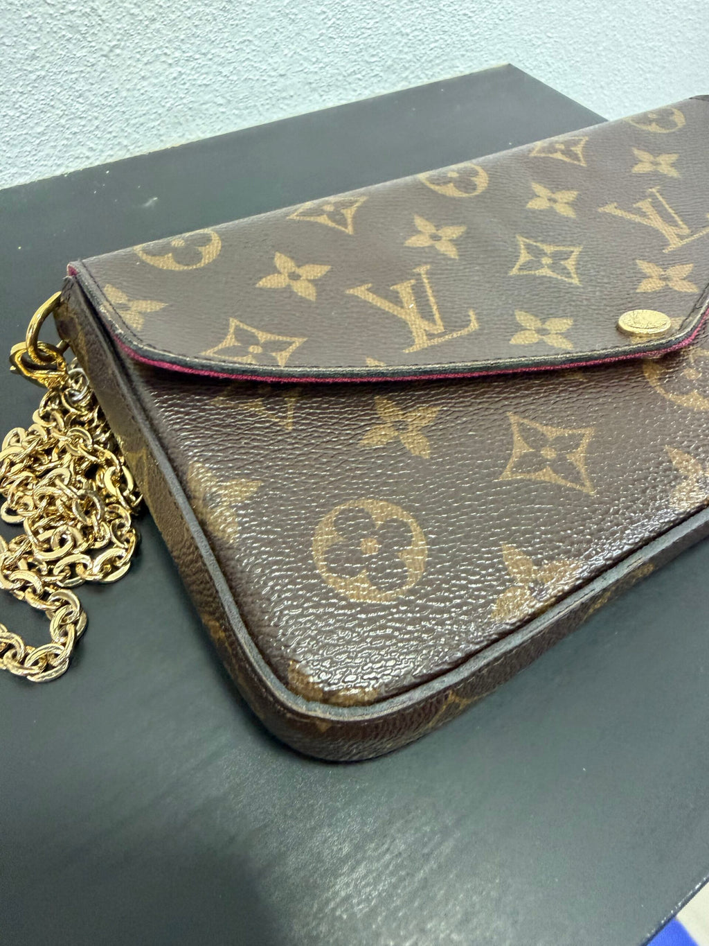 Louis Vuitton Pochette Felicié con portafogli