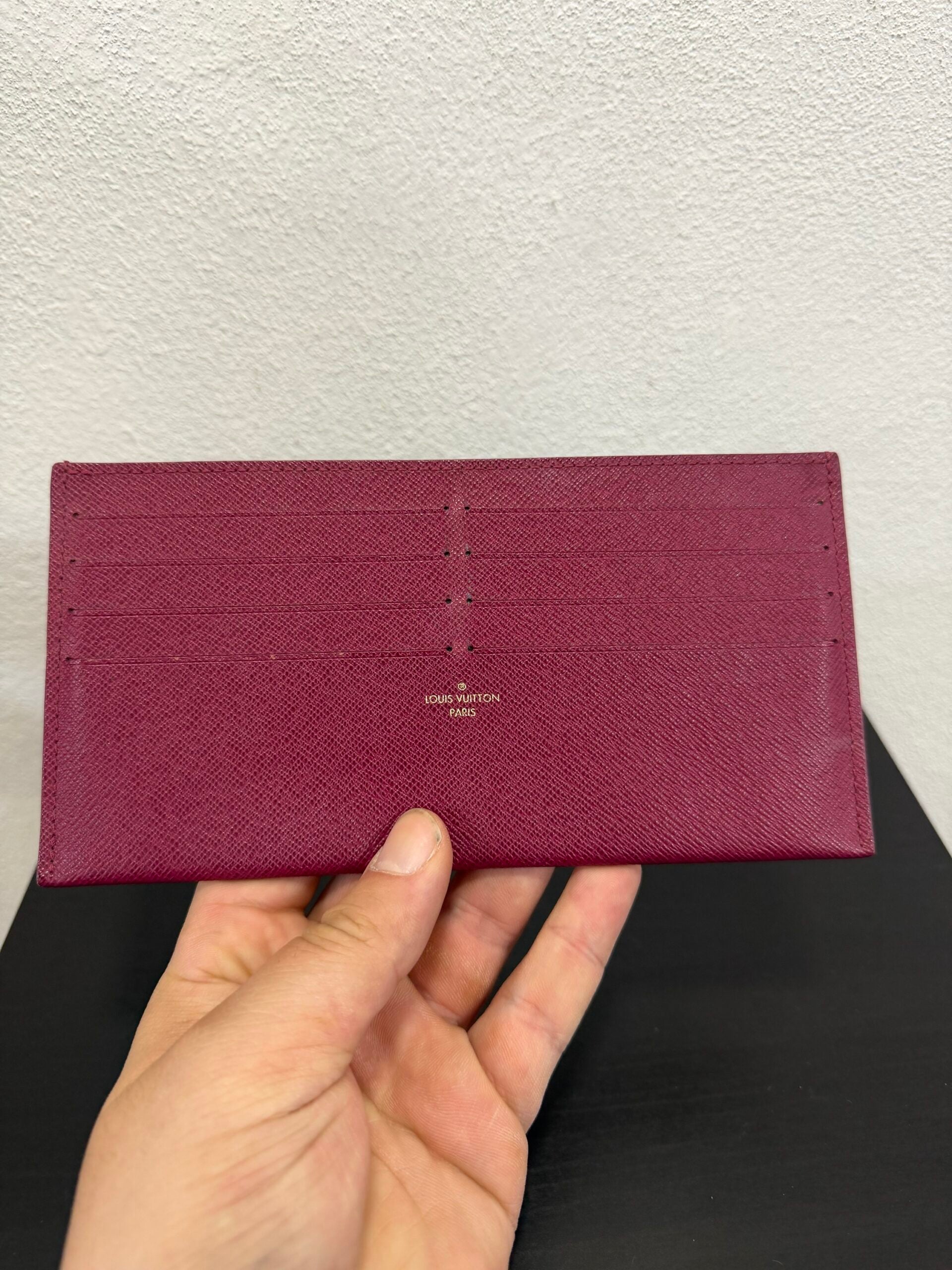 Louis Vuitton Pochette Felicié con portafogli