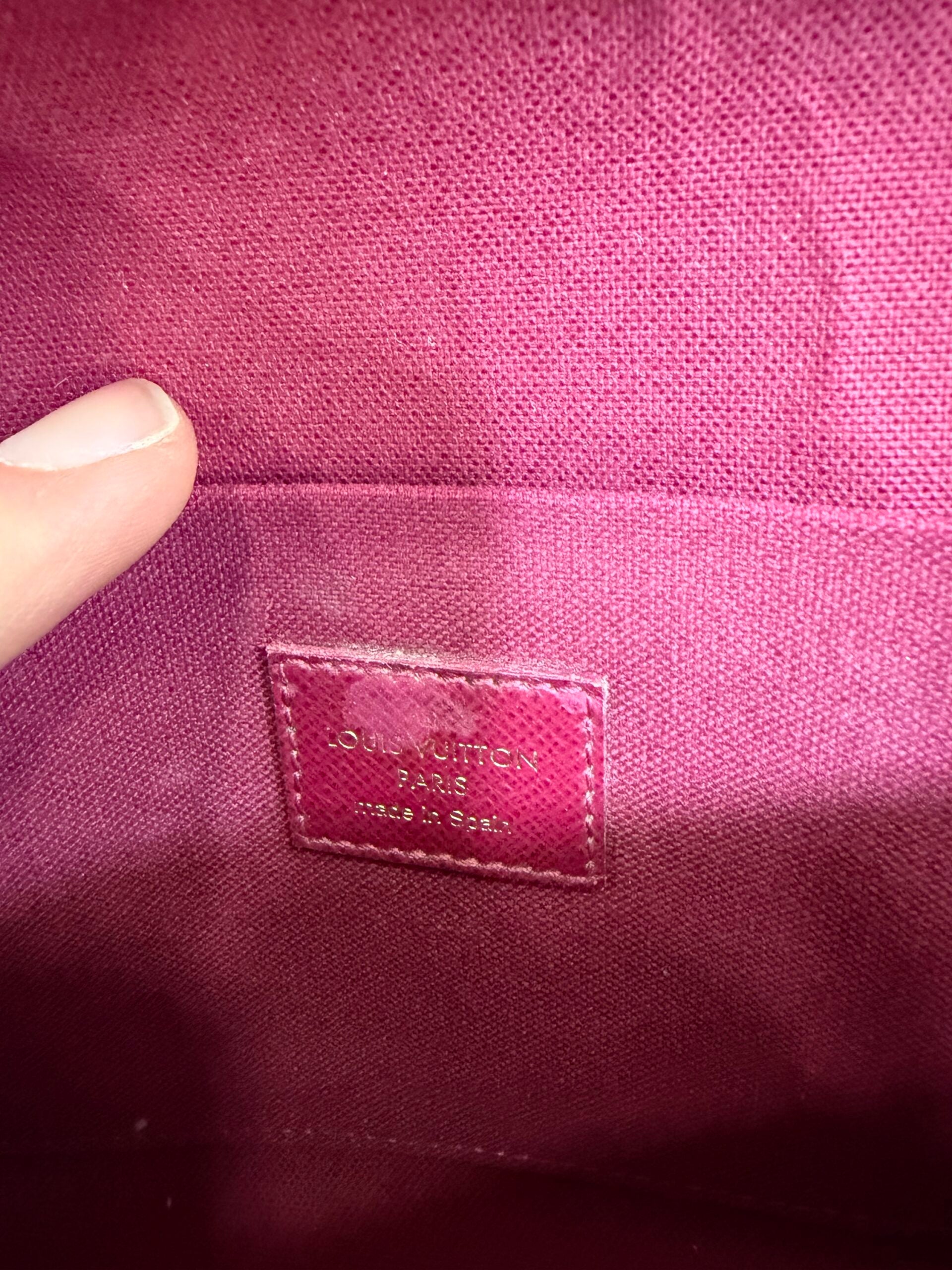 Louis Vuitton Pochette Felicié con portafogli