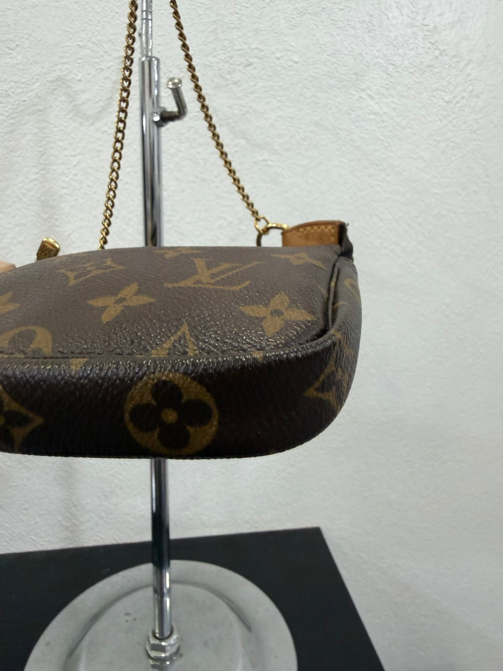 Louis Vuitton Mini Pochette Accessoires
