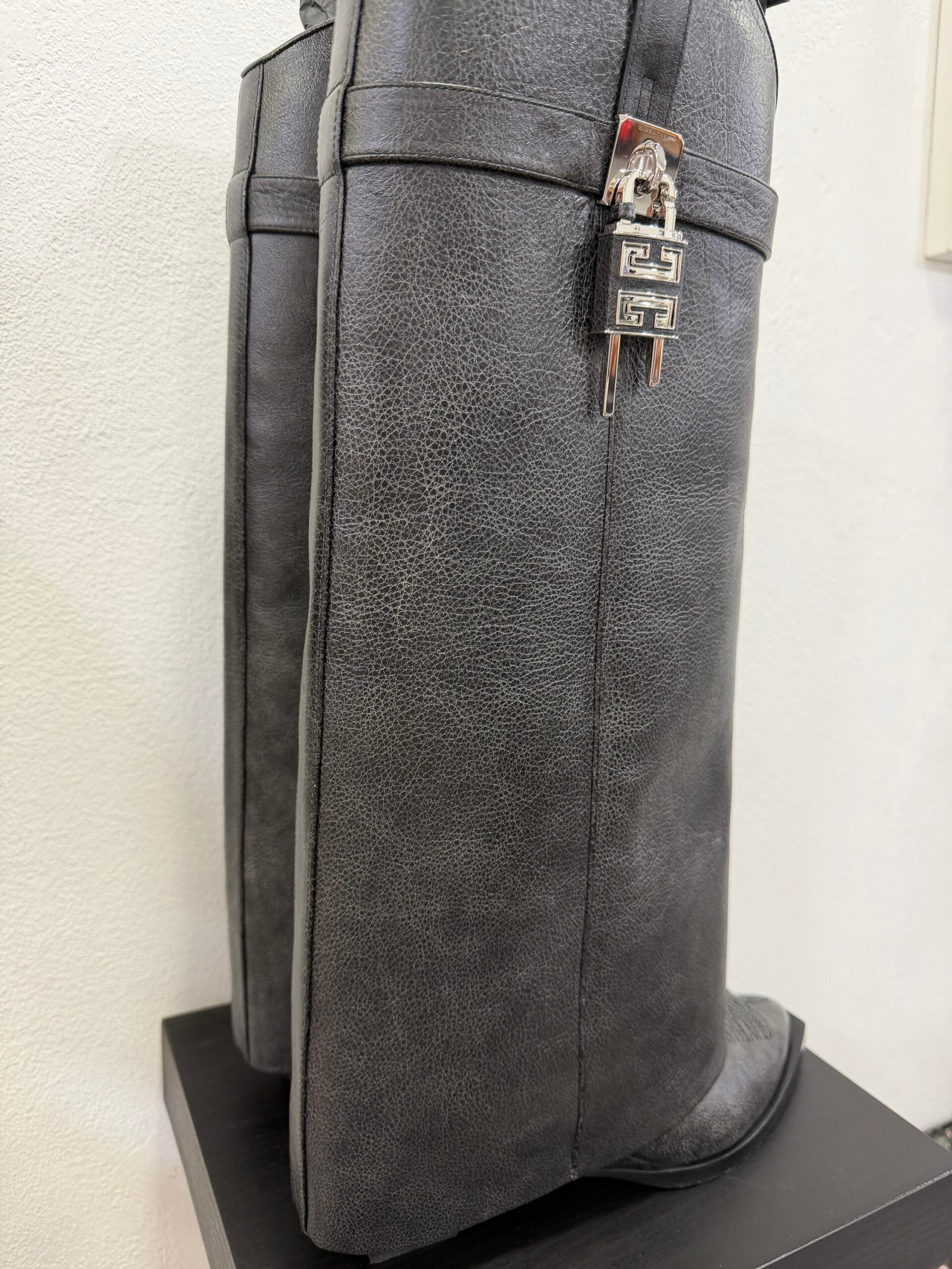 Givenchy Stivali Shark Cowboy 38