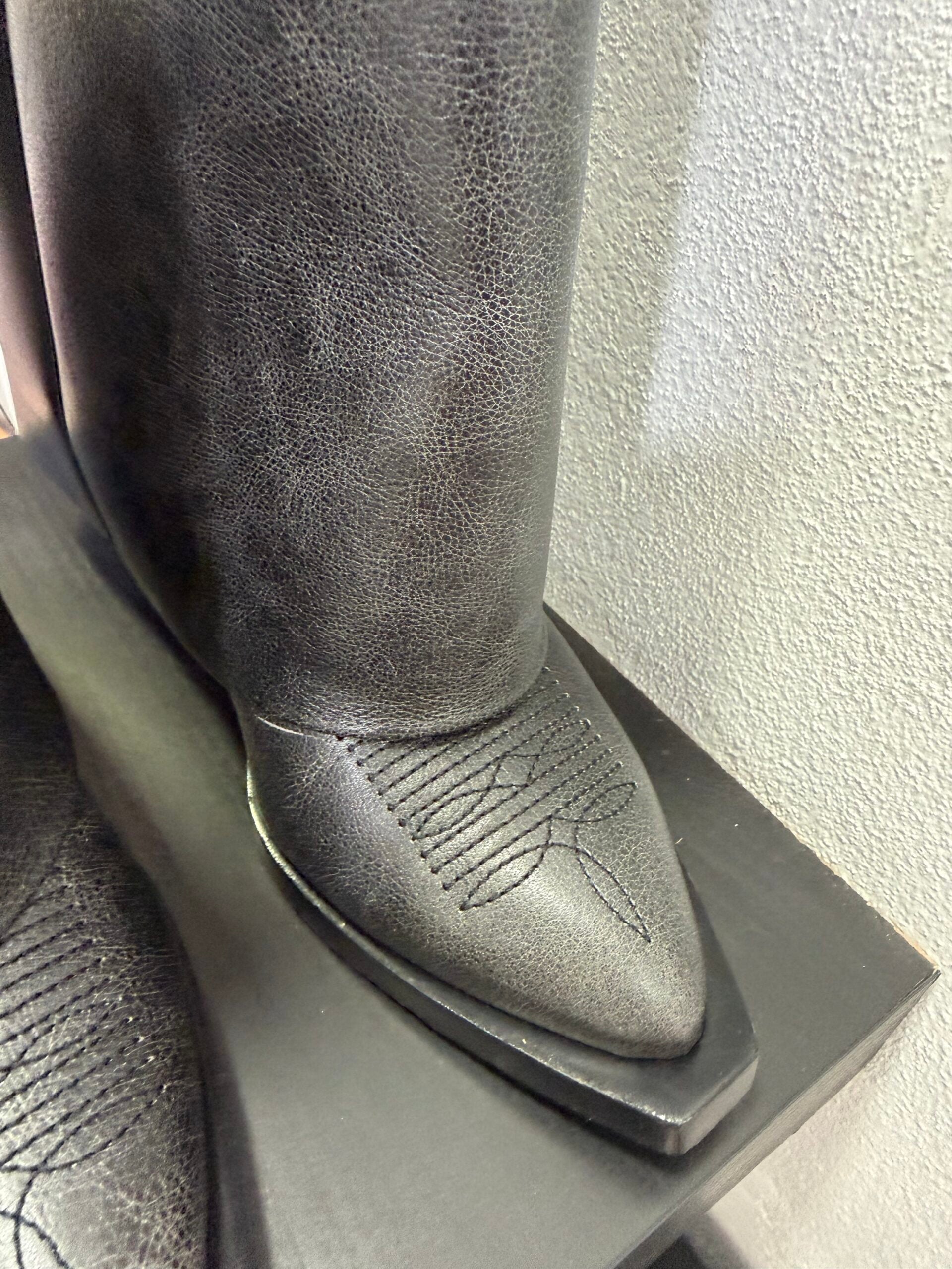 Givenchy Stivali Shark Cowboy 38
