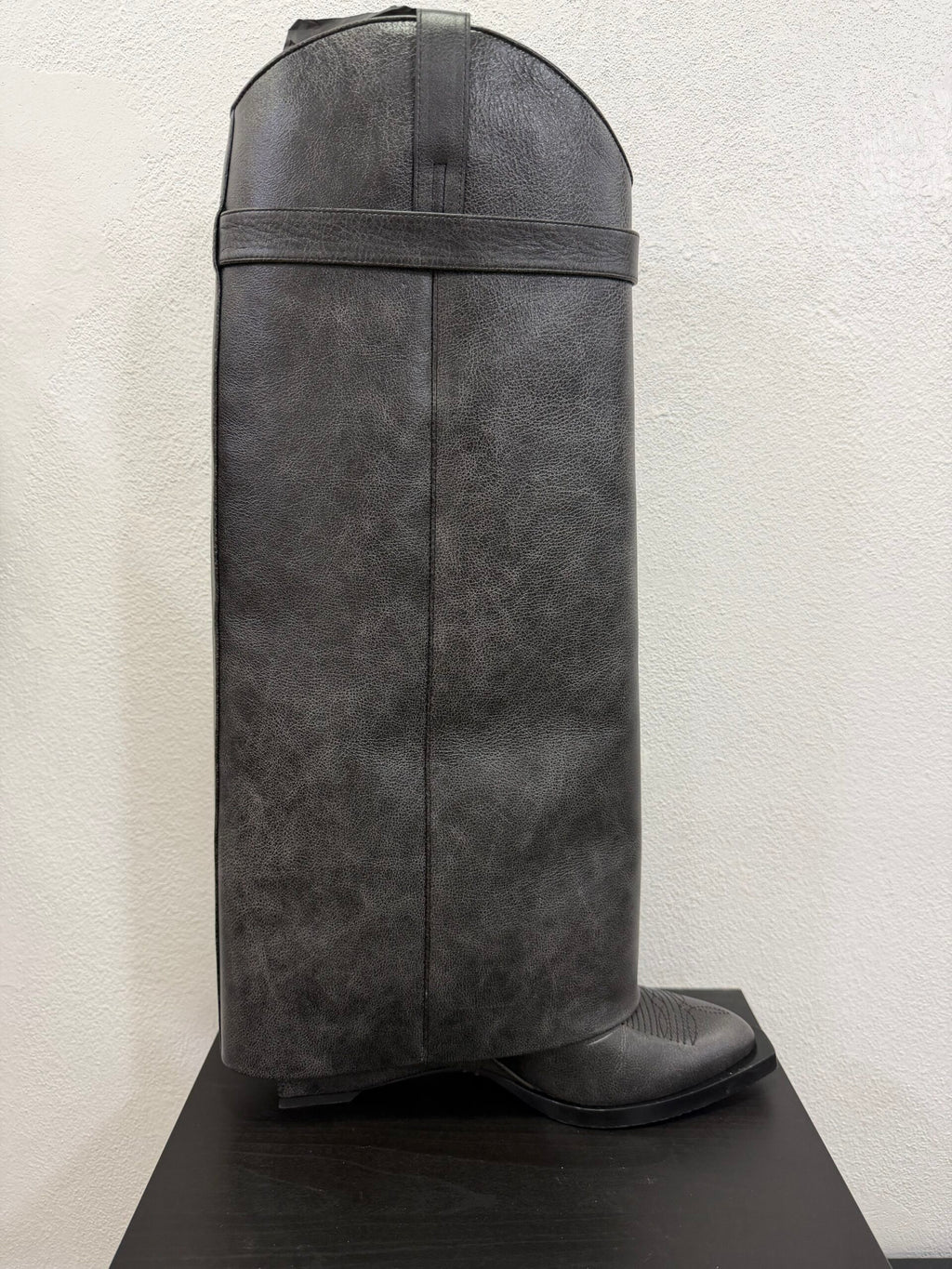 Givenchy Stivali Shark Cowboy 38