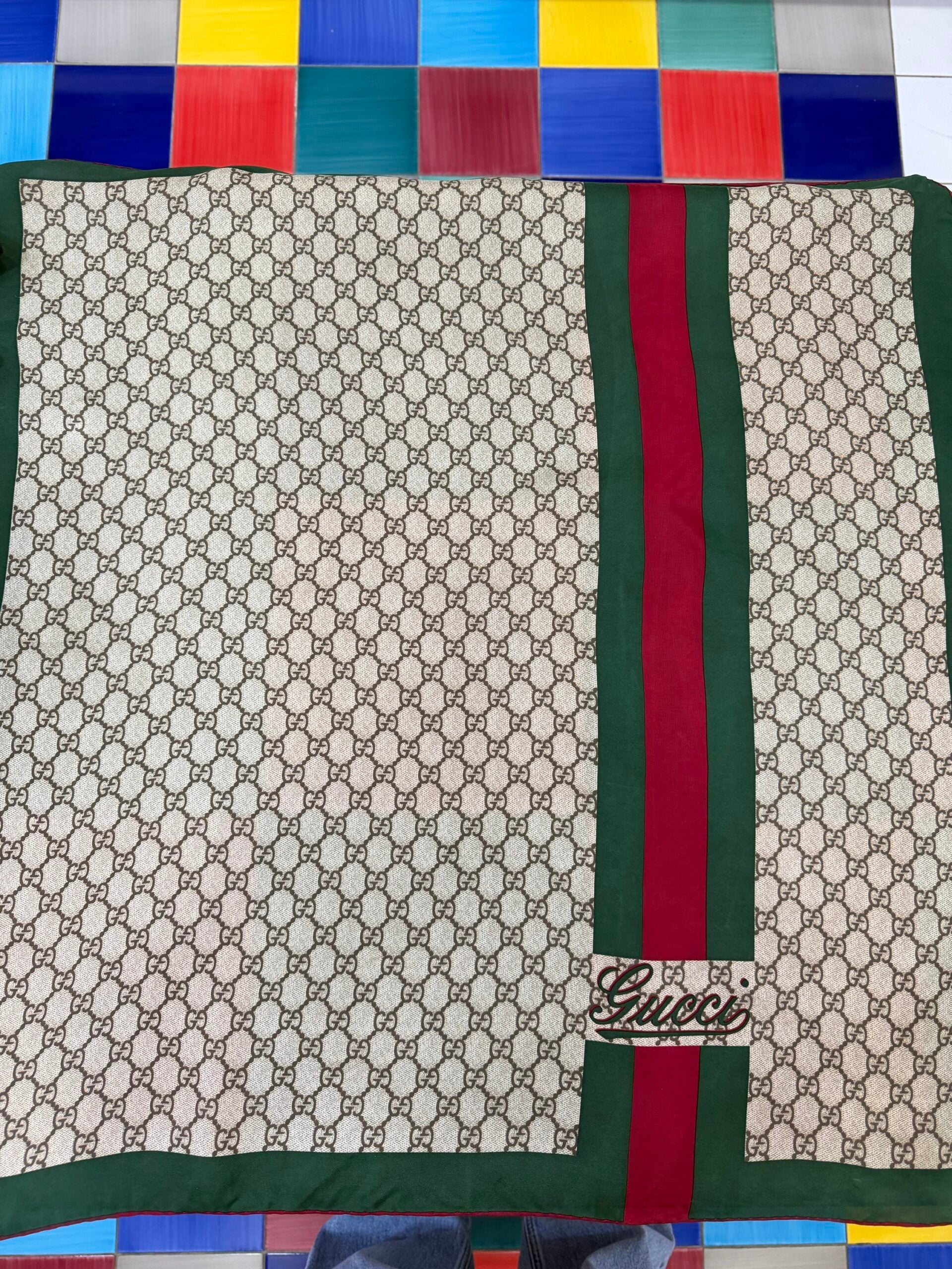 Gucci Foulard Seta GG Piccolo