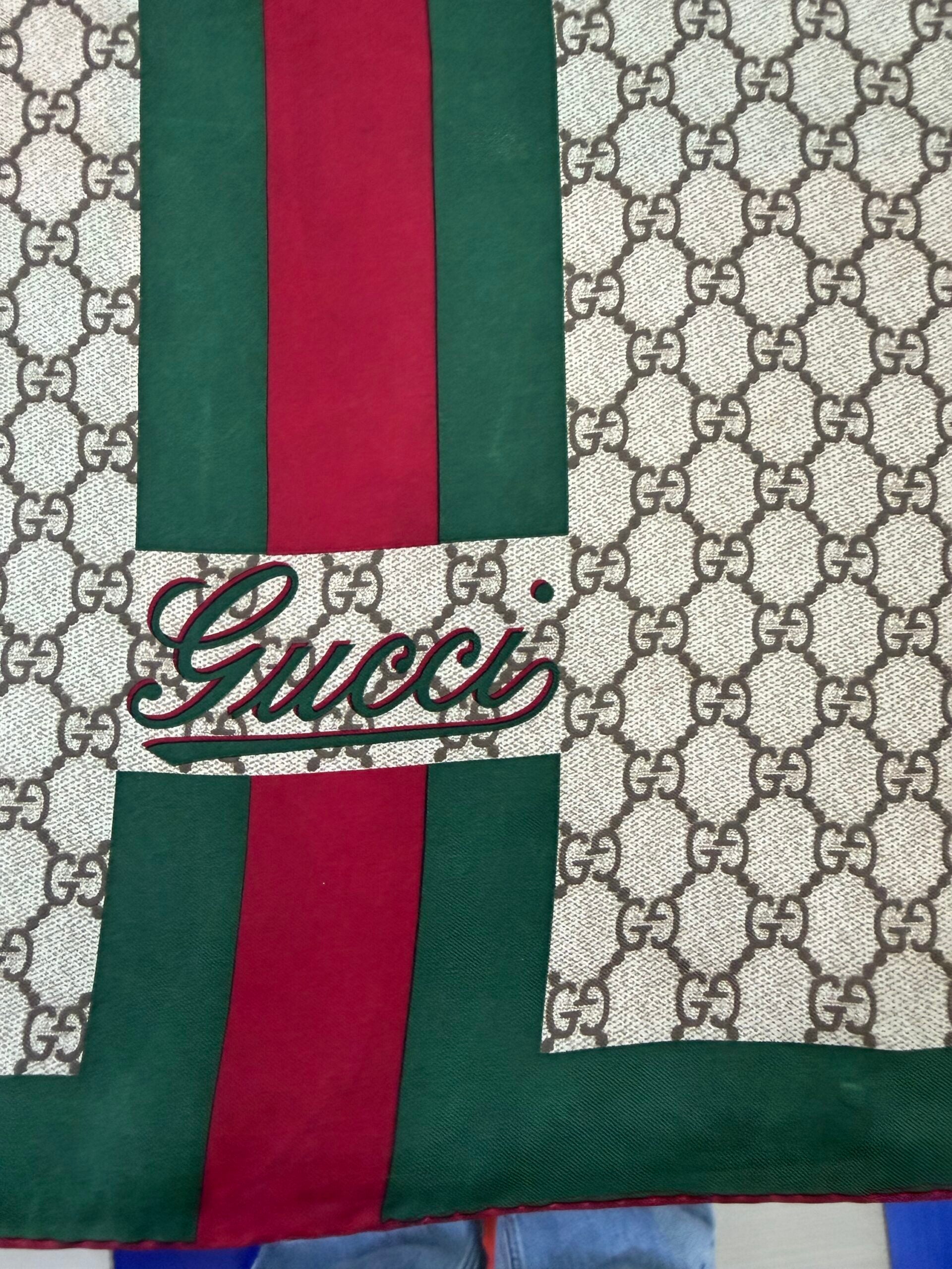 Gucci Foulard Seta GG Piccolo