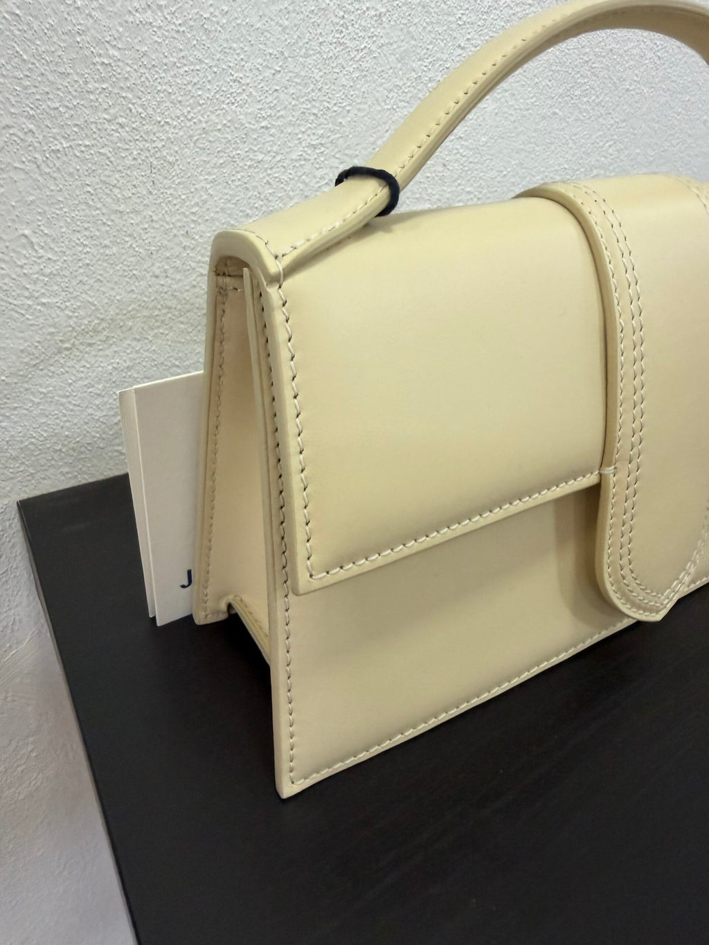 Jacquemus Le Grand Bambino Crema