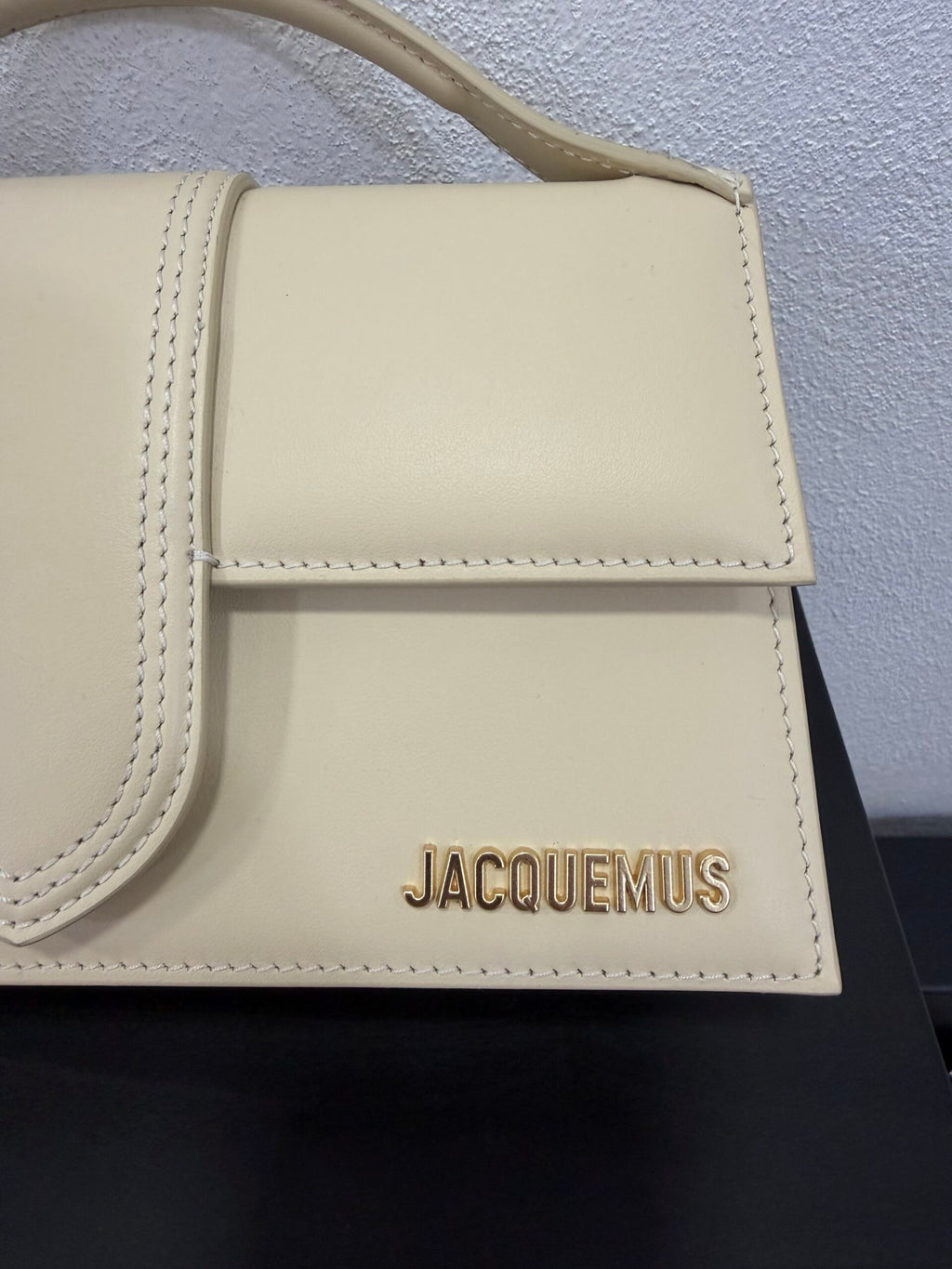Jacquemus Le Grand Bambino Crema