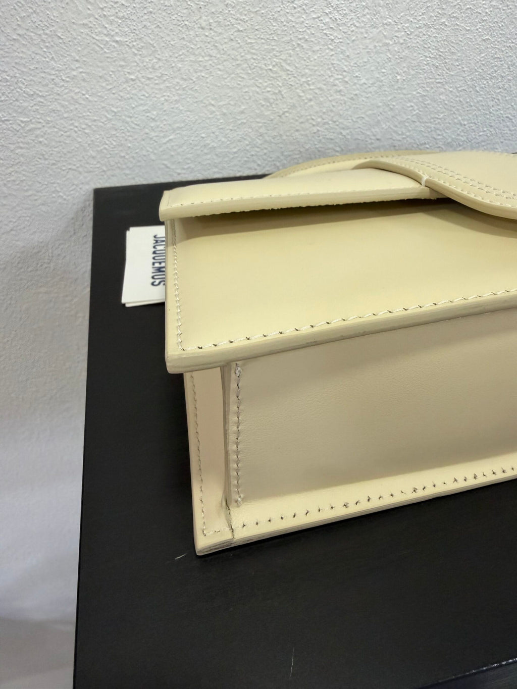 Jacquemus Le Grand Bambino Crema