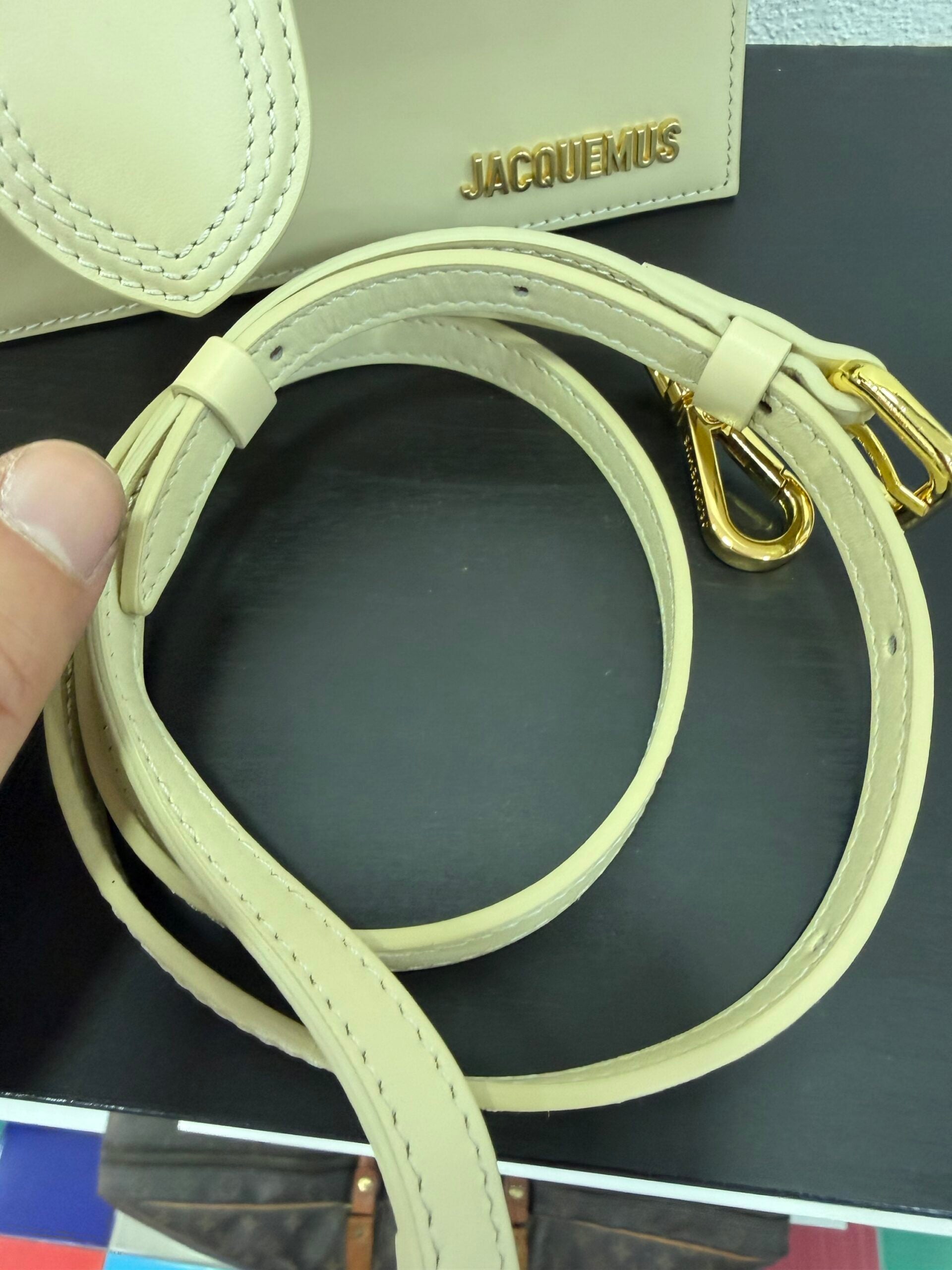 Jacquemus Le Grand Bambino Crema