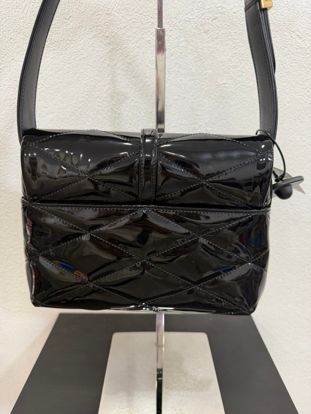 Saint Laurent Le 57 in pelle Verniciata