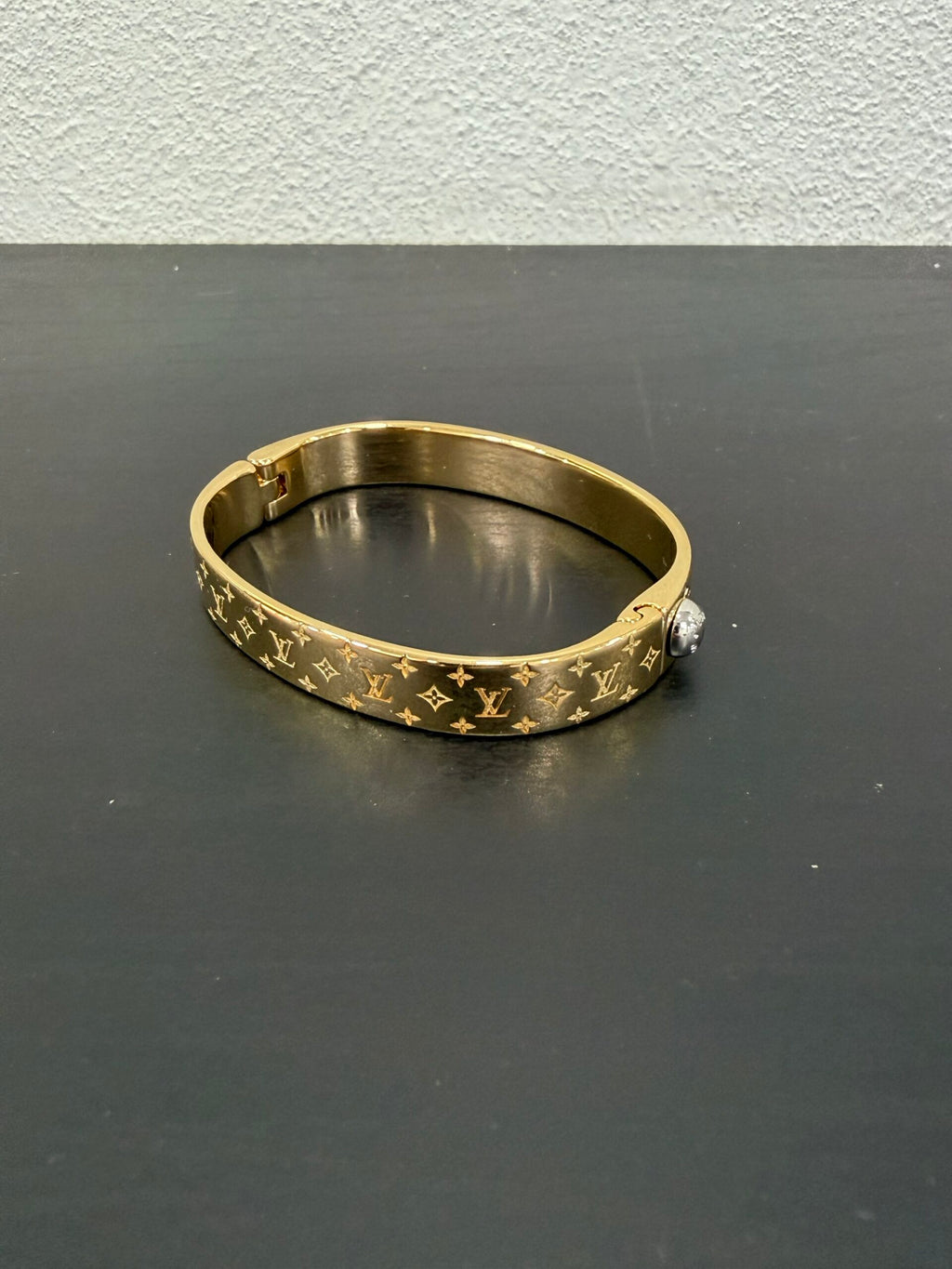 Louis Vuitton bracciale Nanogram