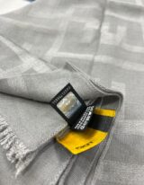 Scialle Fendi FF Monogram
