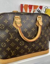 Louis Vuitton Alma