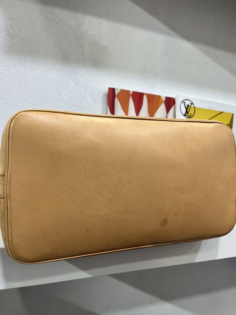 Louis Vuitton Alma