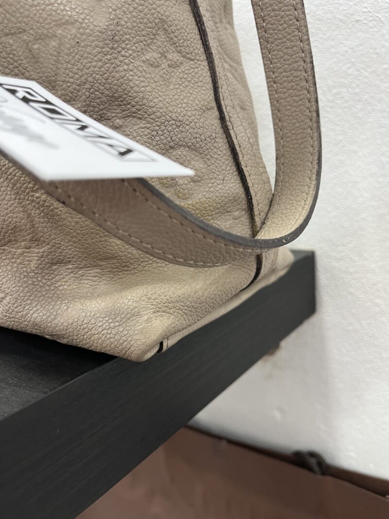 Louis Vuitton Bastille Pelle Empreinte tortora