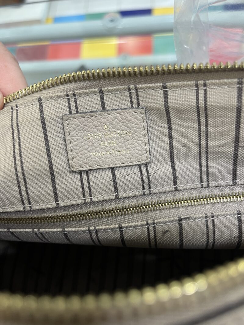 Louis Vuitton Bastille Pelle Empreinte tortora