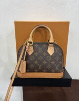 Louis Vuitton Alma BB