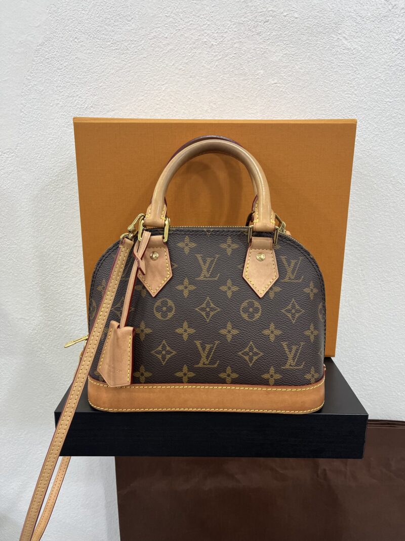 Louis Vuitton Alma BB