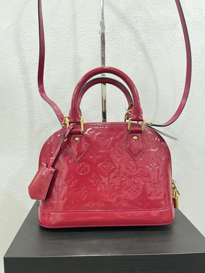 Louis Vuitton Alma BB vernis
