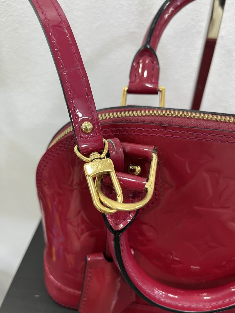 Louis Vuitton Alma BB vernis